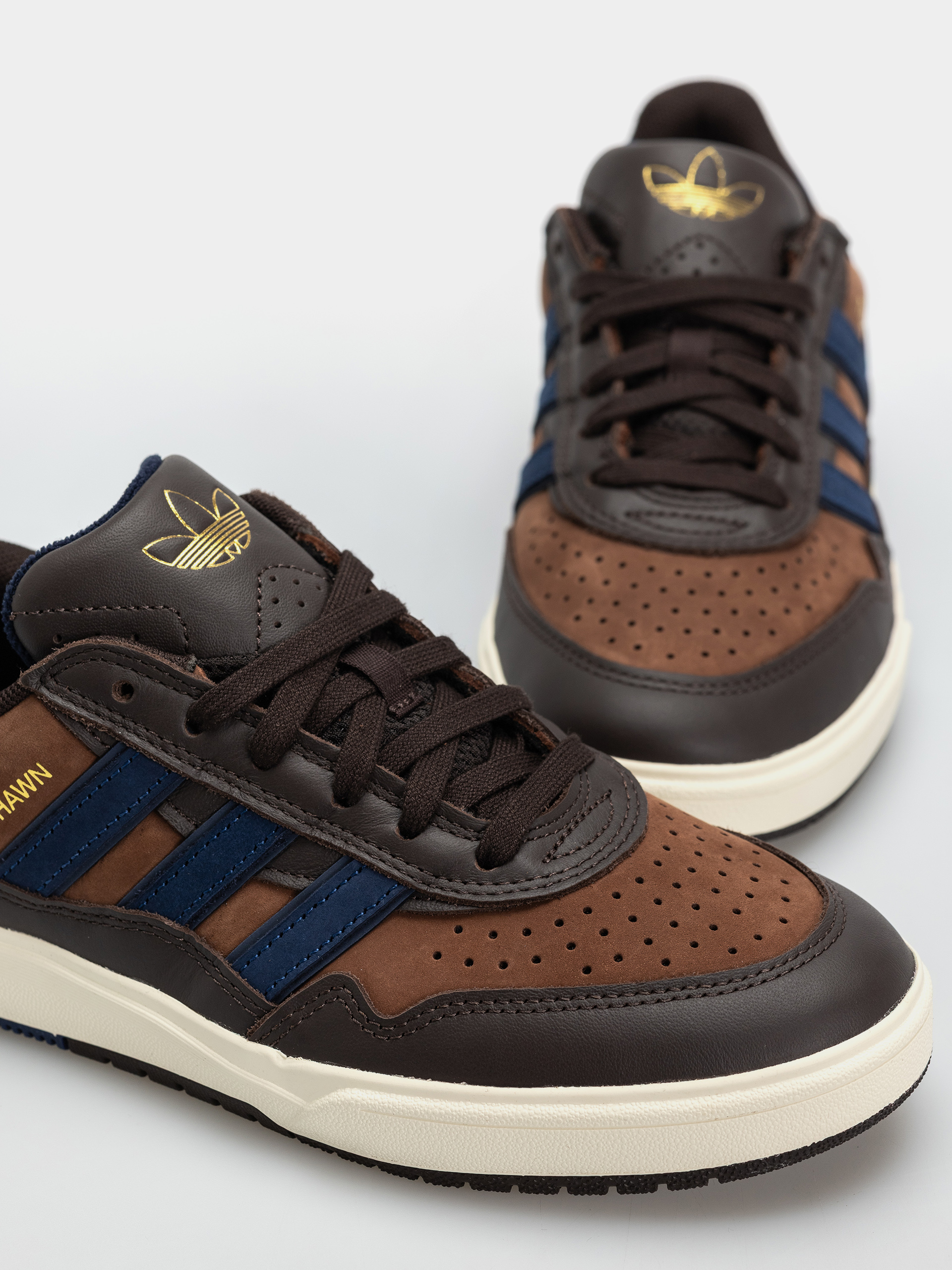 Topánky adidas Tyshawn II (auco/dkblue/prebrn)