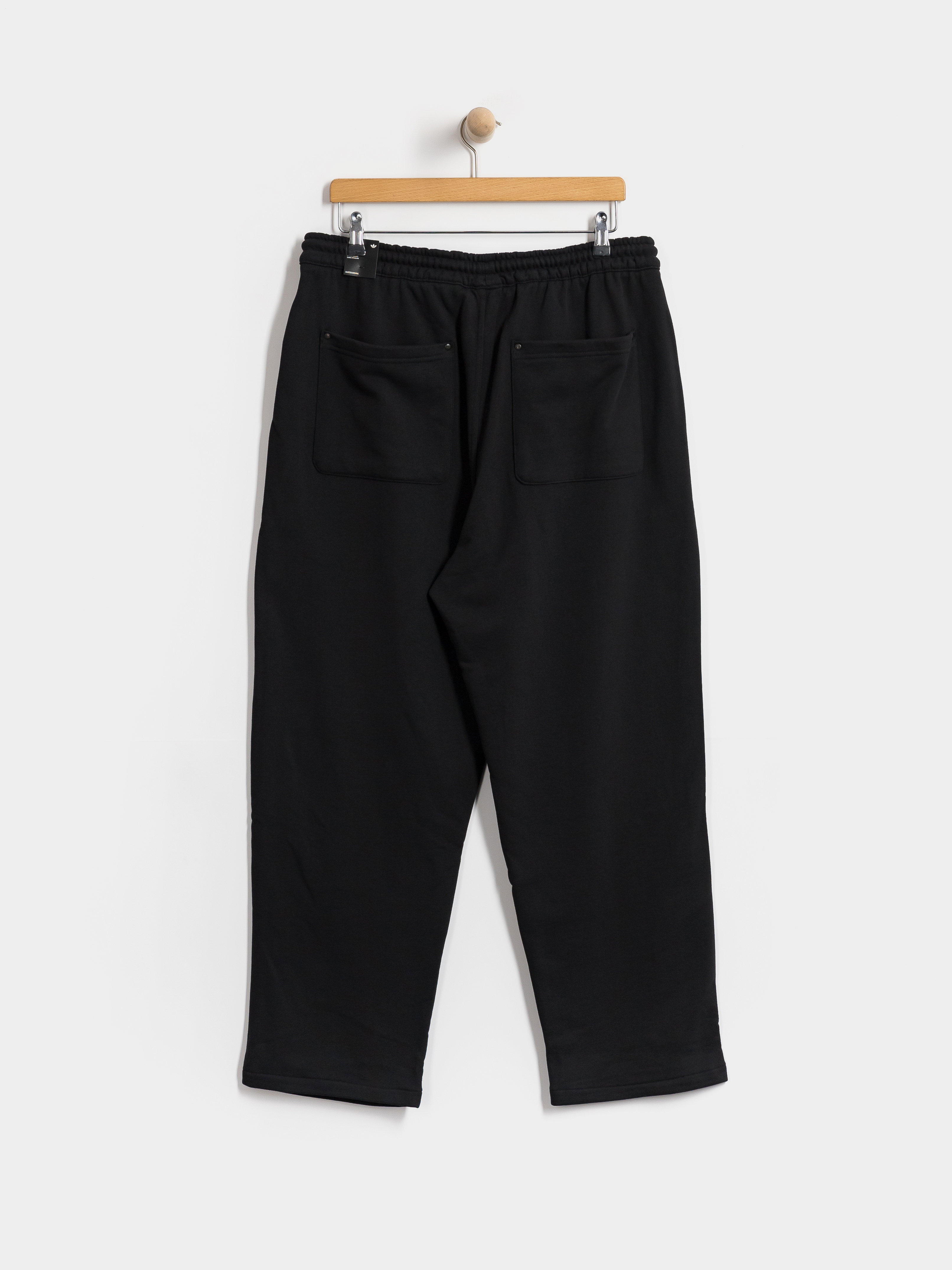 Nohavice adidas Gonz (black)