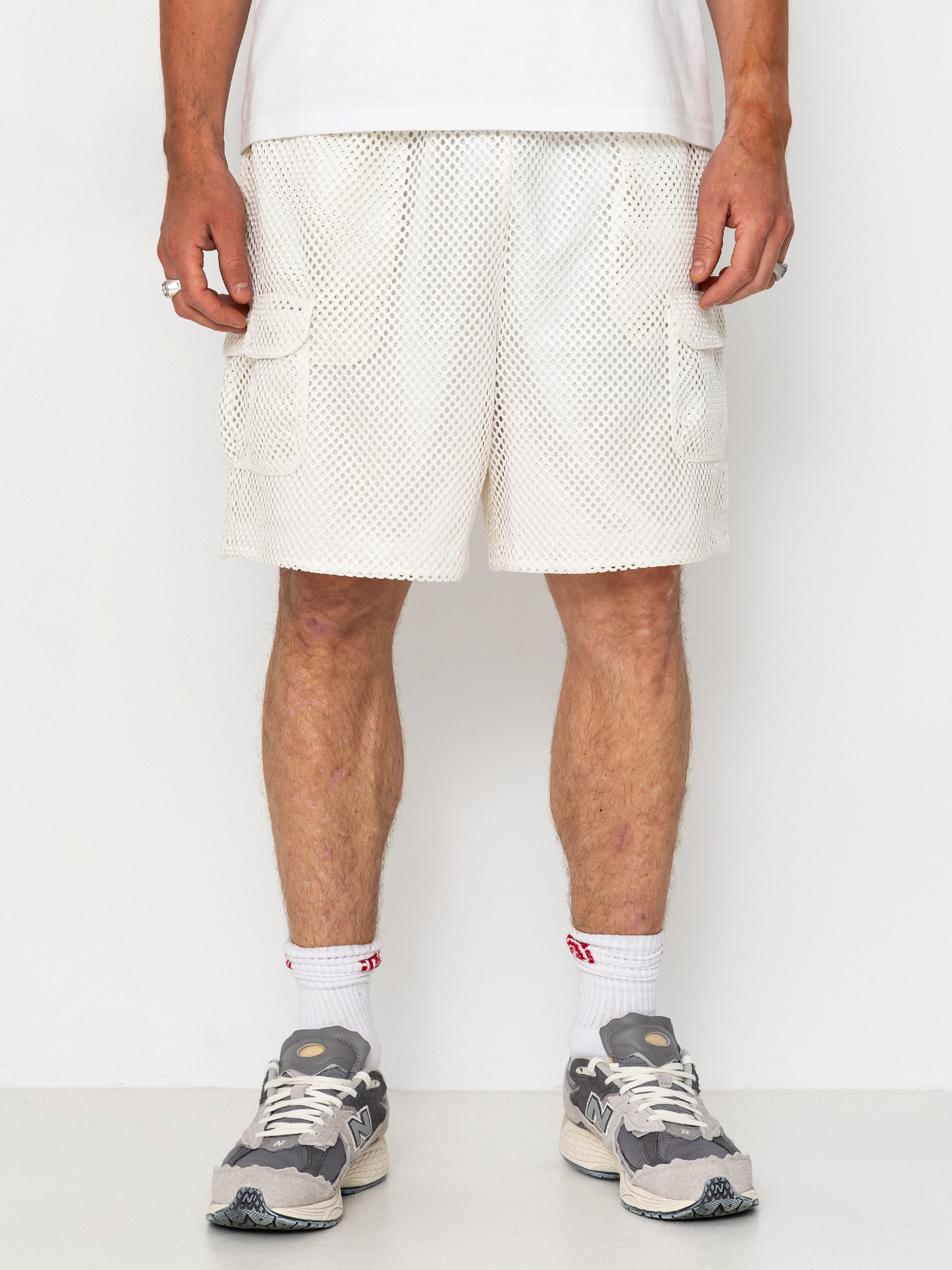 Kraťasy The North Face Tnf Red Box Mesh Utility (white dune)