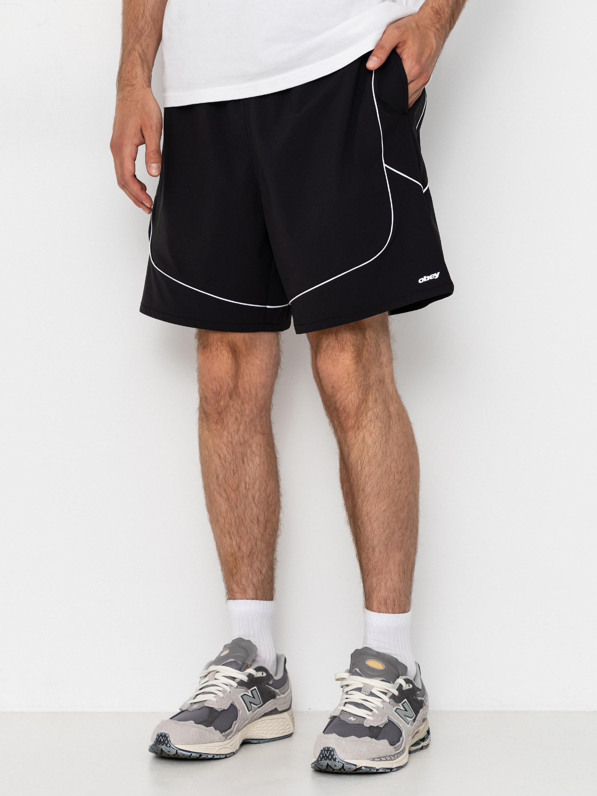 Kraťasy OBEY Corner (black)