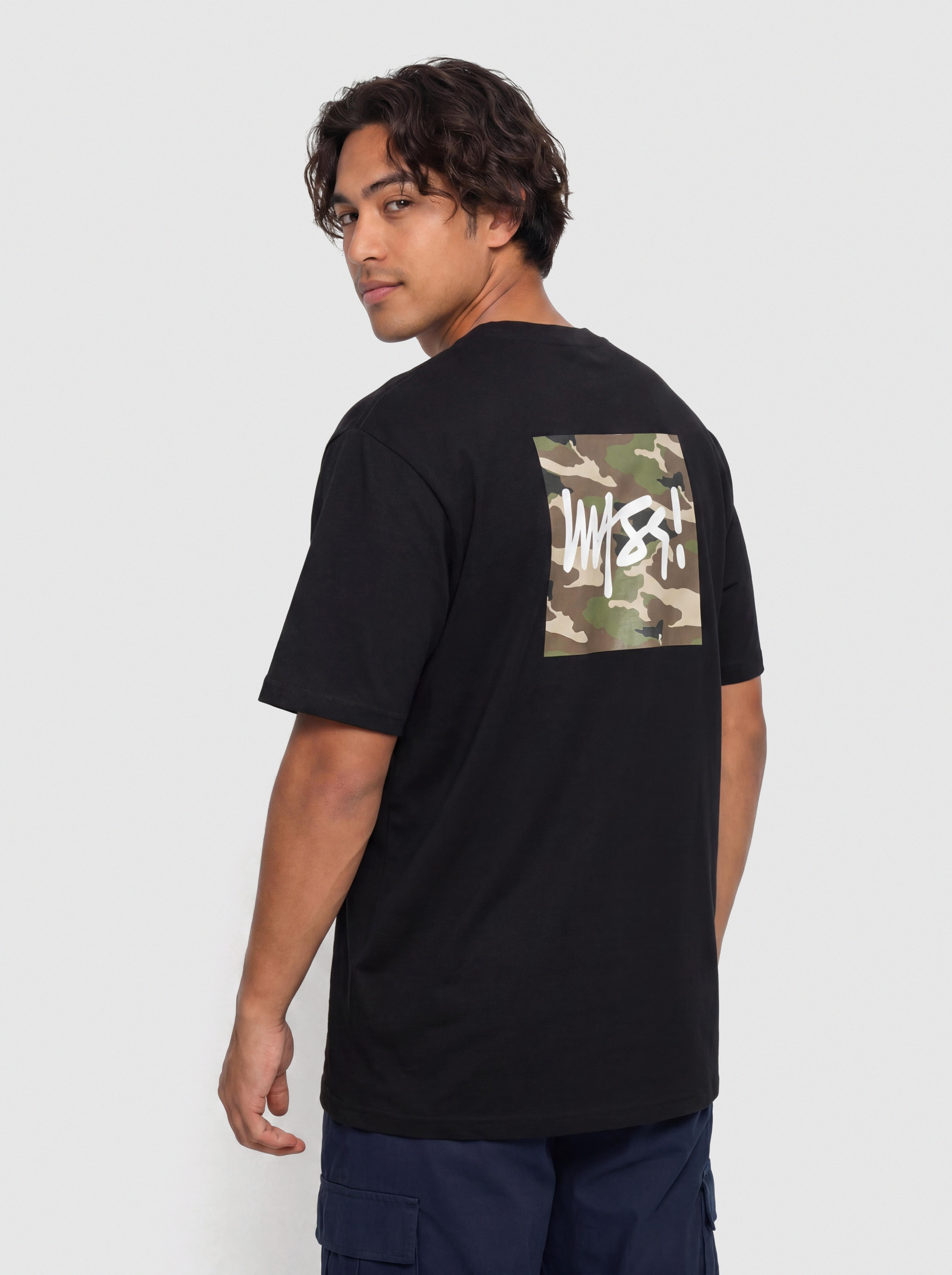 Tričko MassDnm Camo Sign (black)