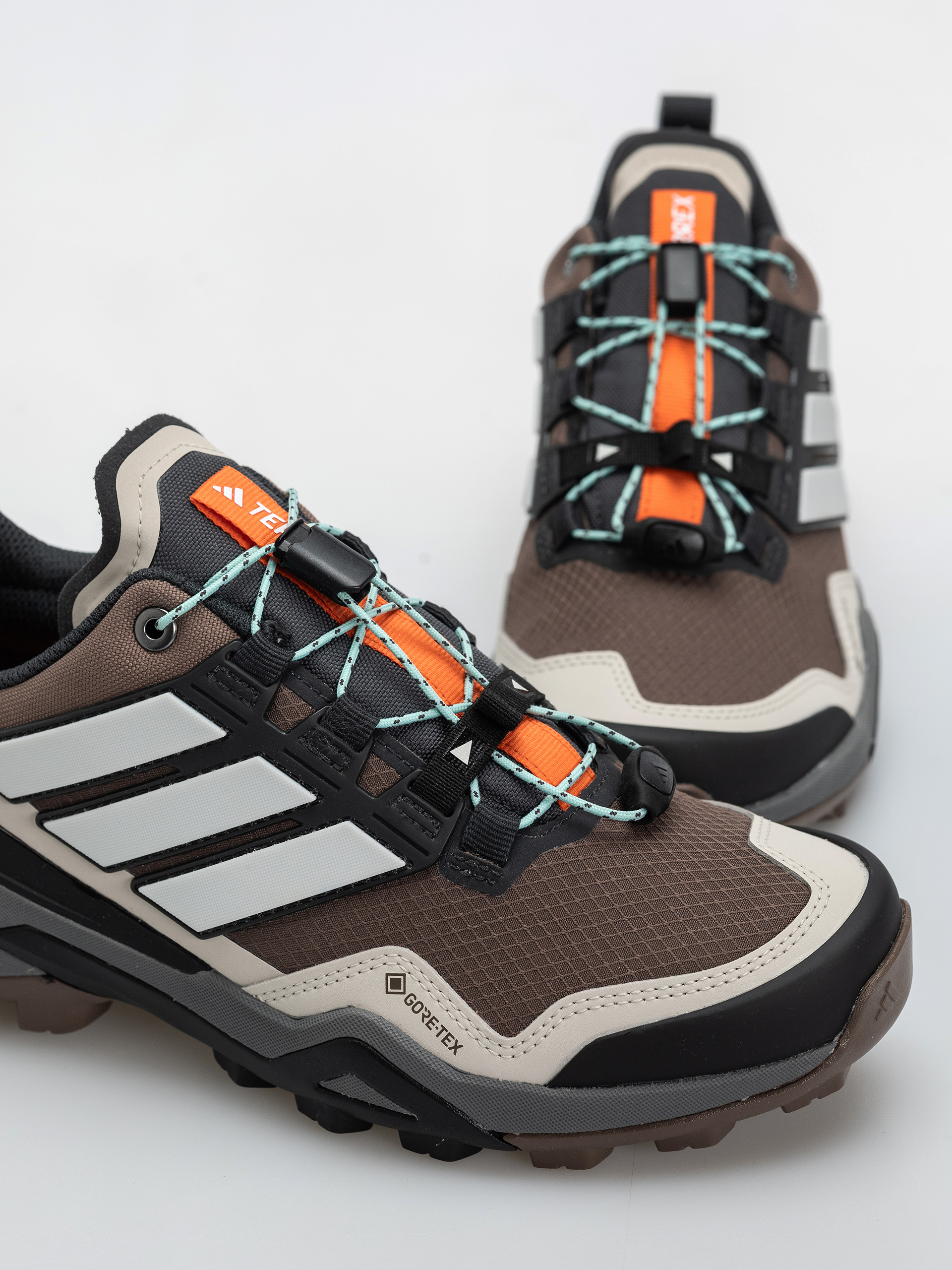 Topánky adidas Terrex Skychaser Gt Wmn (earstr/greone/seflaq)