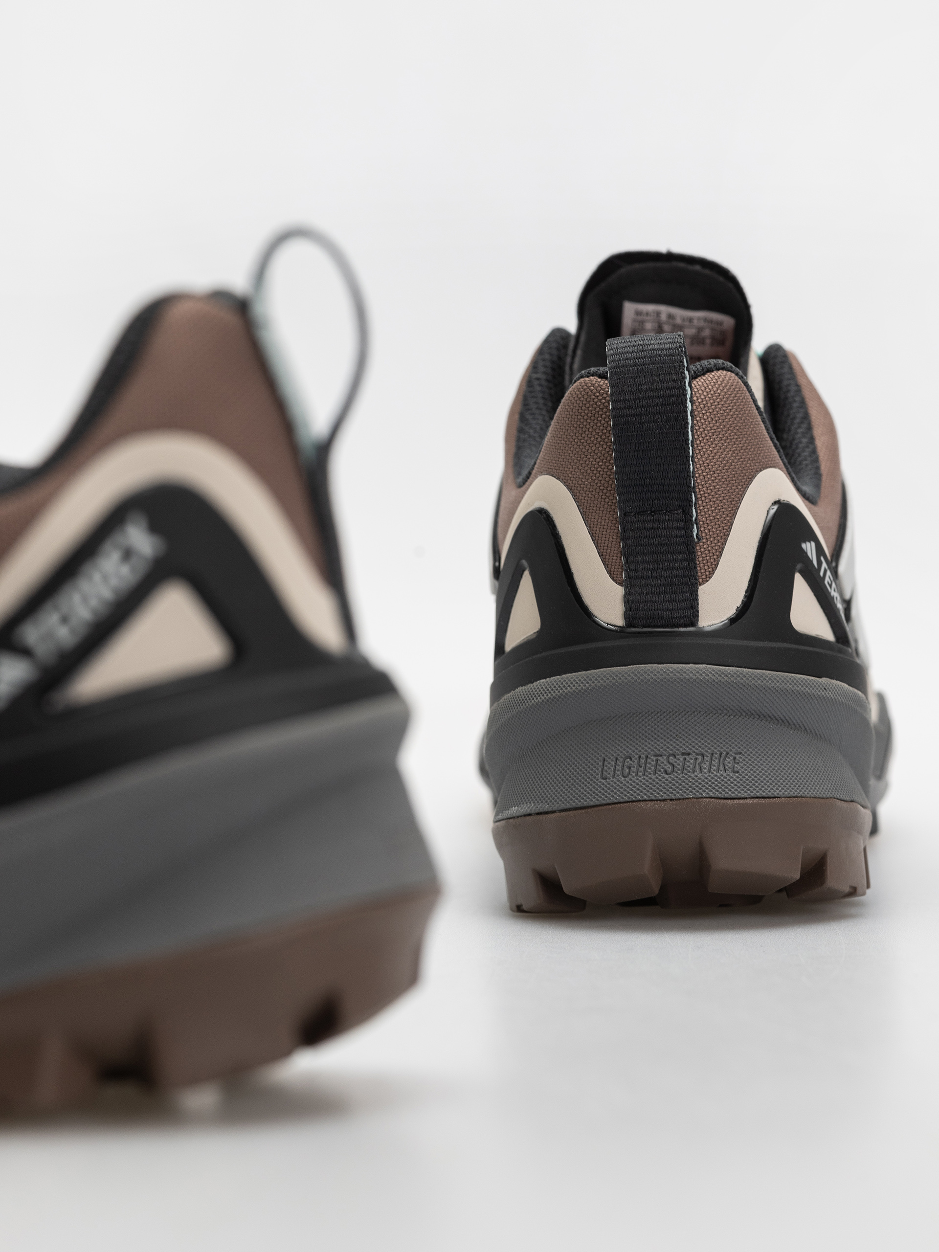 Topánky adidas Terrex Skychaser Gt Wmn (earstr/greone/seflaq)