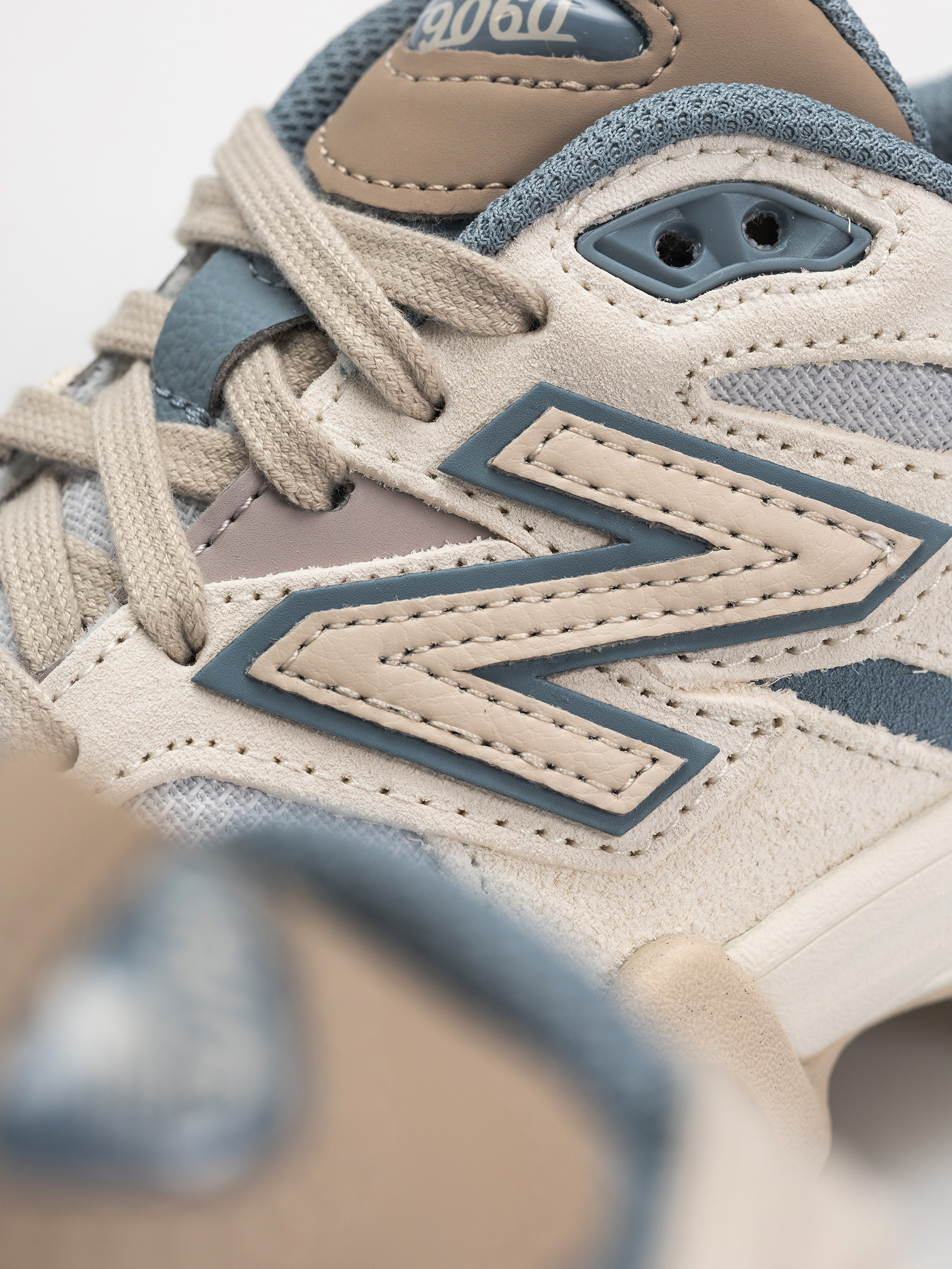Topánky New Balance 9060 (zinc blue/sea salt)