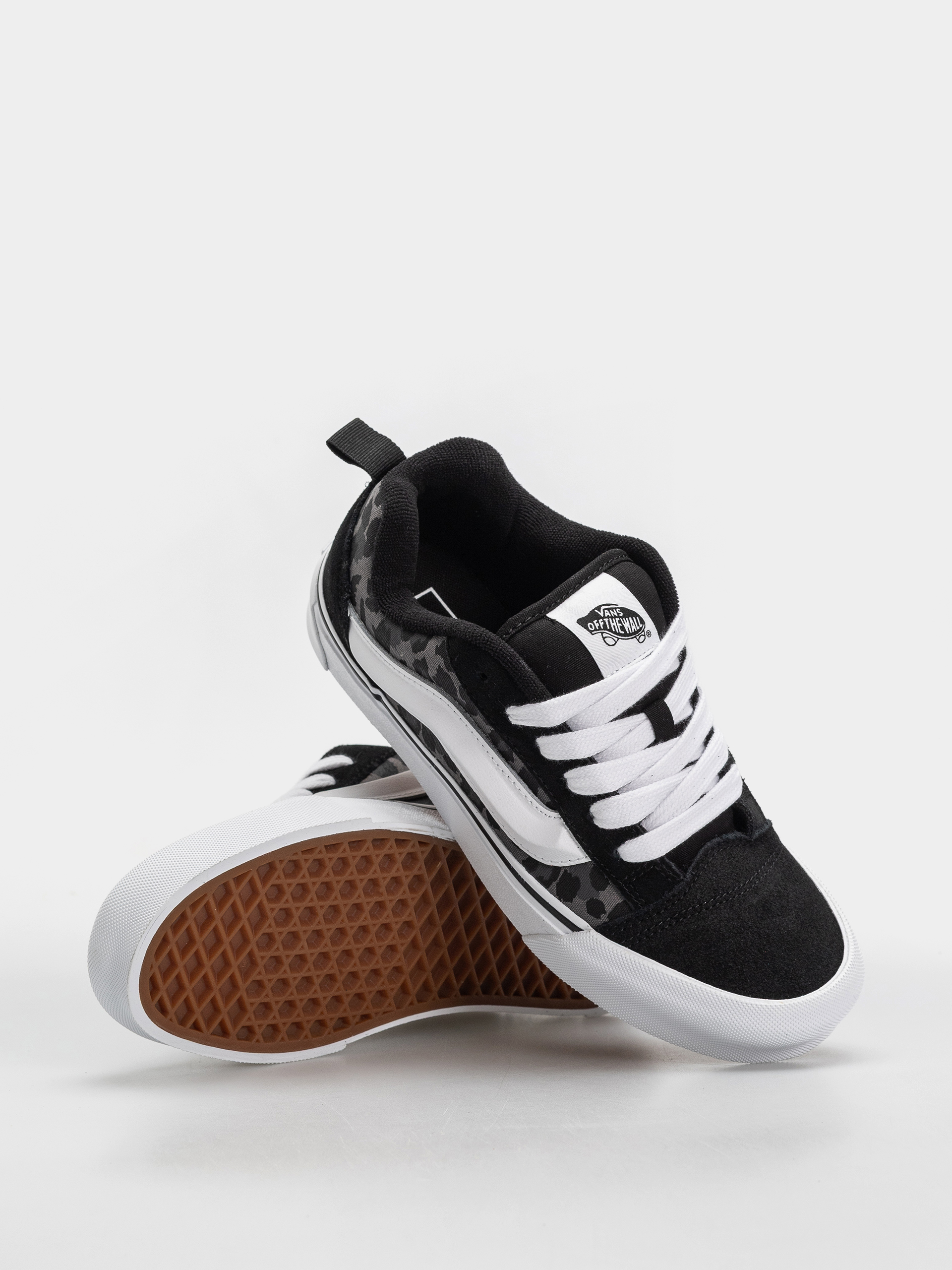 Topánky Vans Knu Skool (black)
