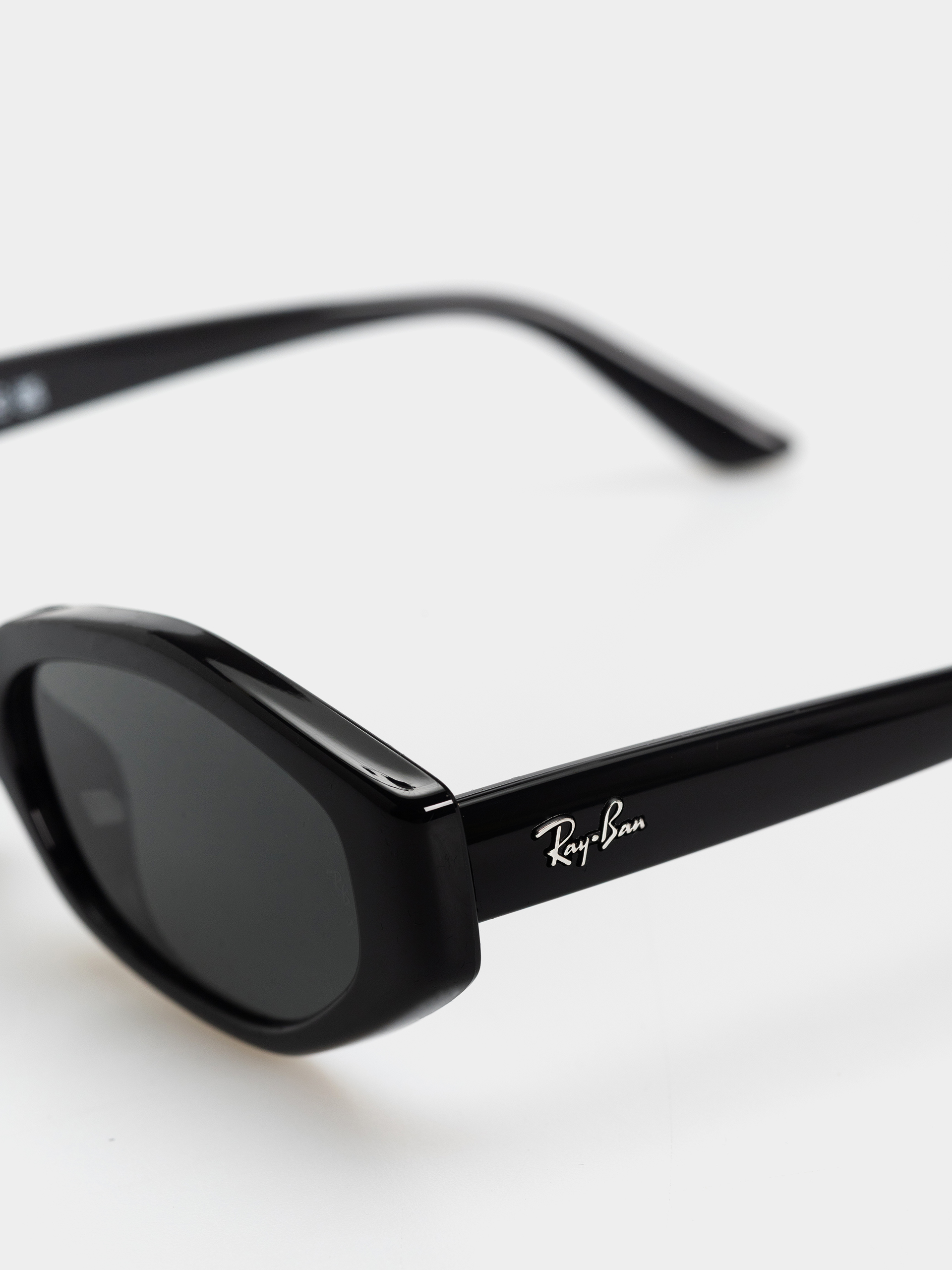 Slnečné okuliare Ray-Ban Rb4473D (polerowany black/ciemnogrey)