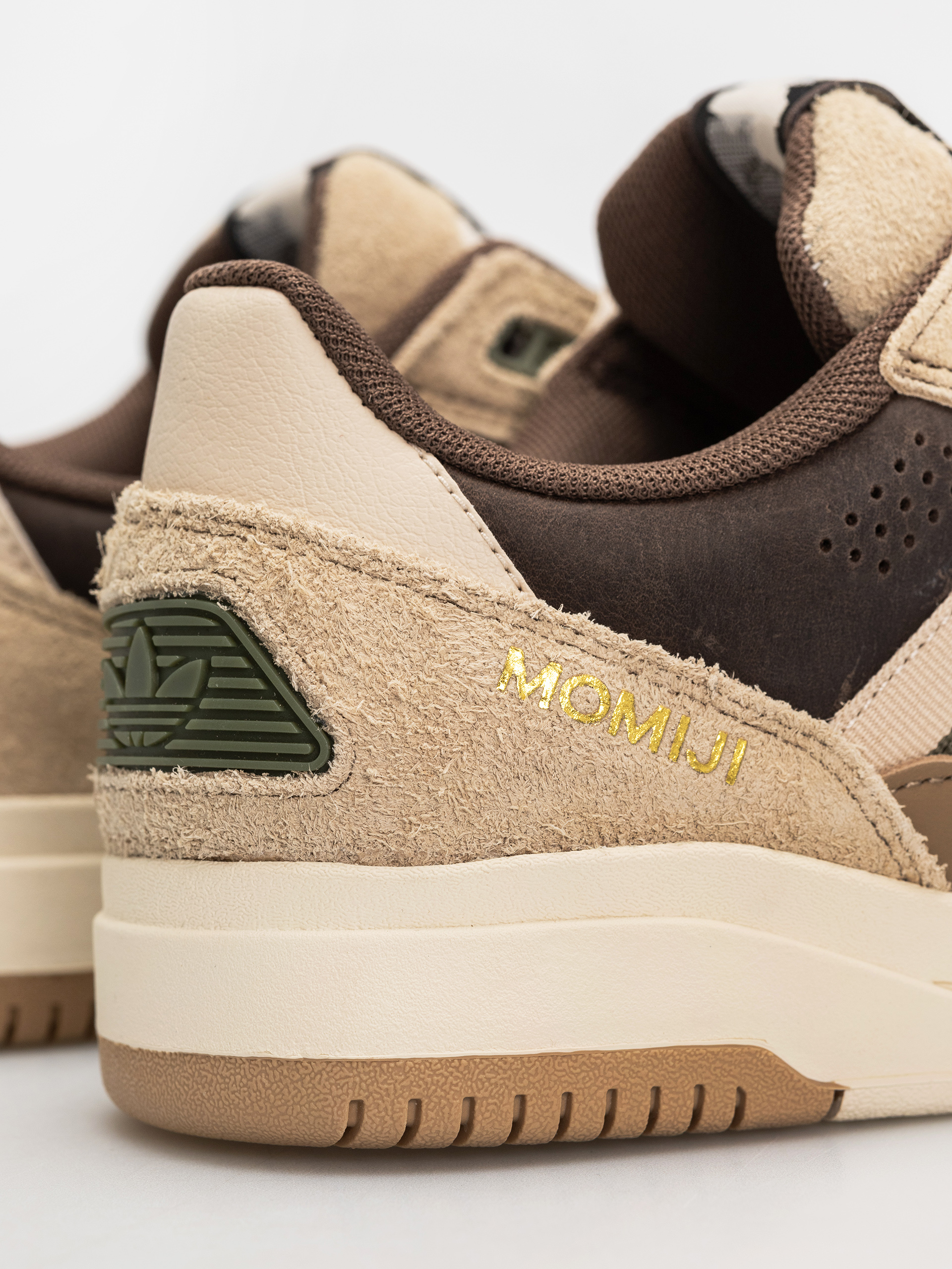 Topánky adidas Tekkira Cup X Momij (cardbo/earstr/crli)