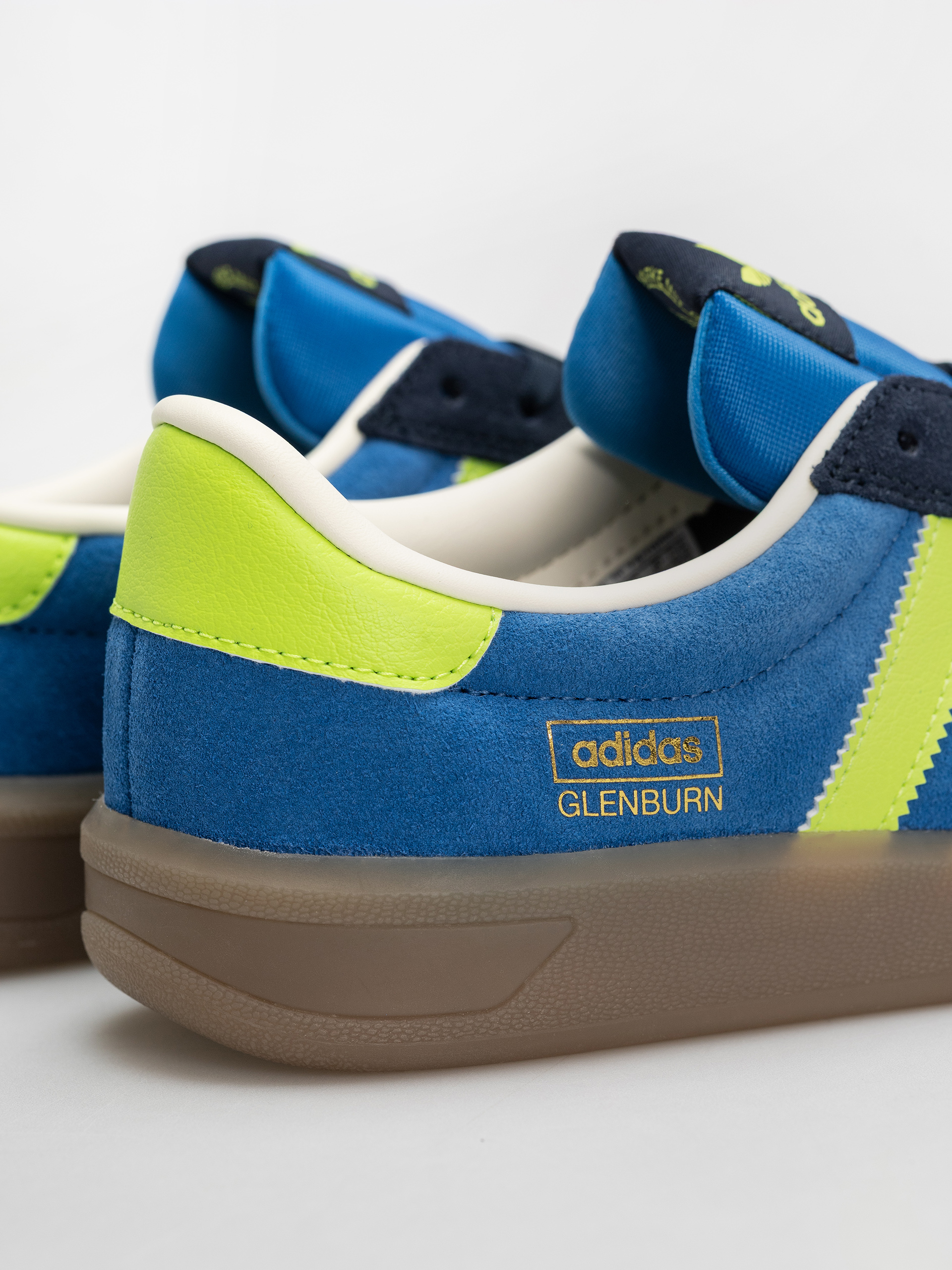 Topánky adidas Glenburn (broyal/sesosl/conavy)