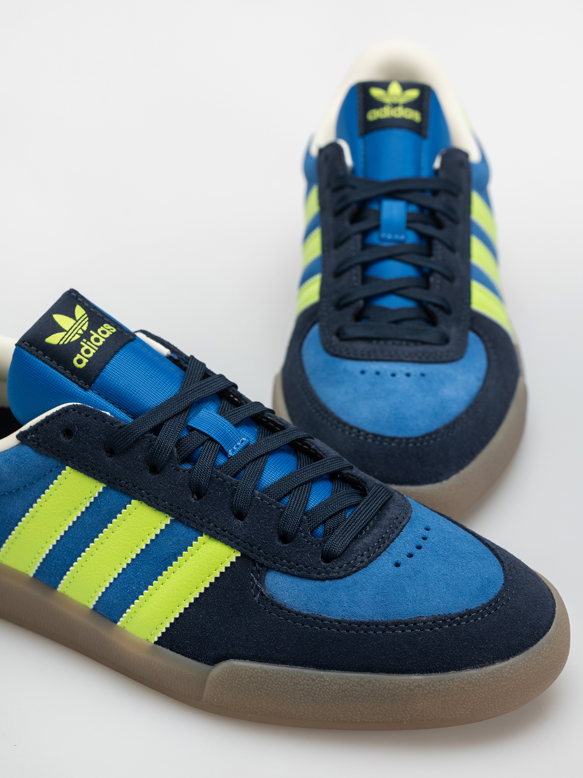 Topánky adidas Glenburn (broyal/sesosl/conavy)