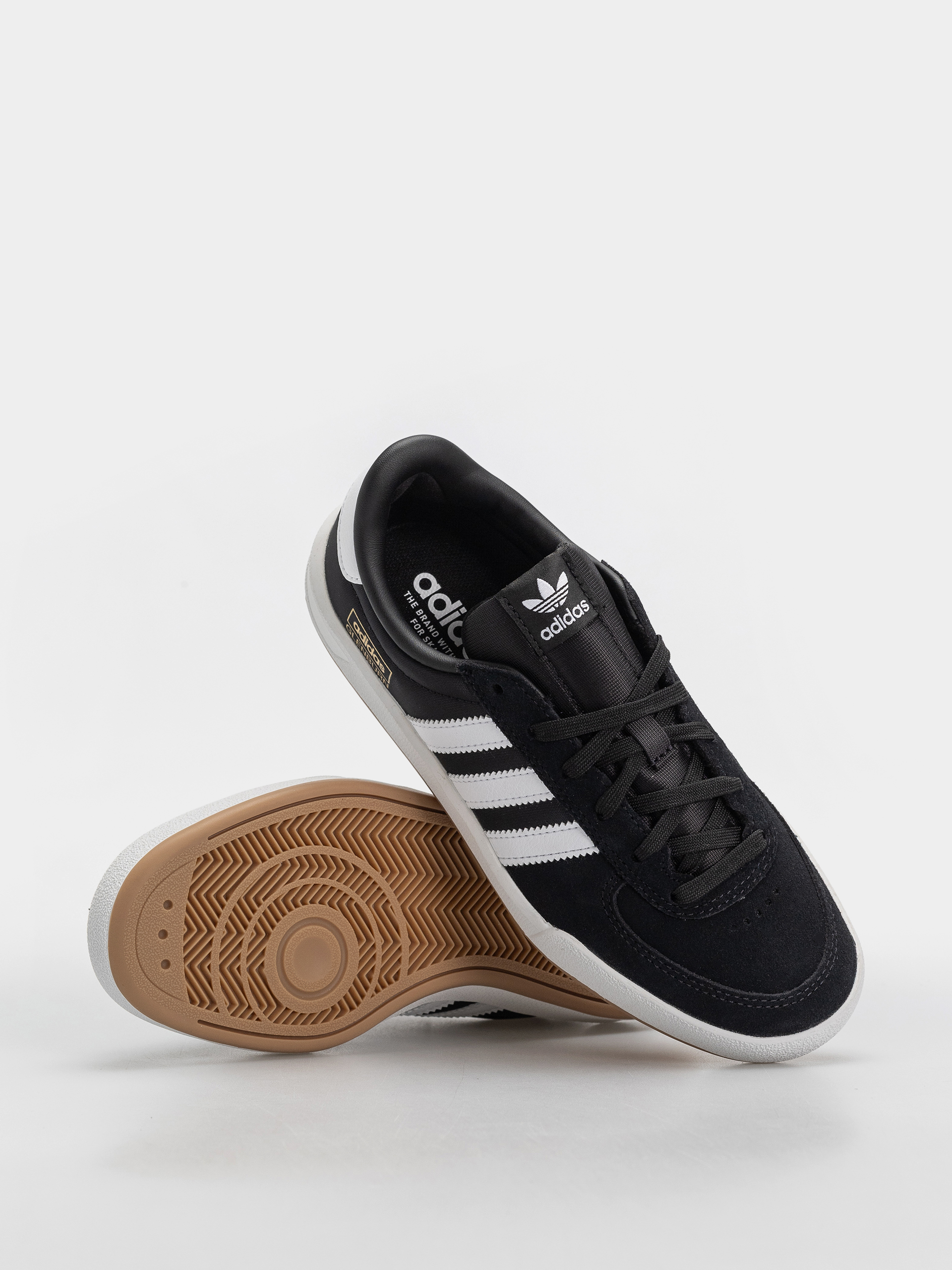 Topánky adidas Glenburn (cblack/ftwwht/gum4)