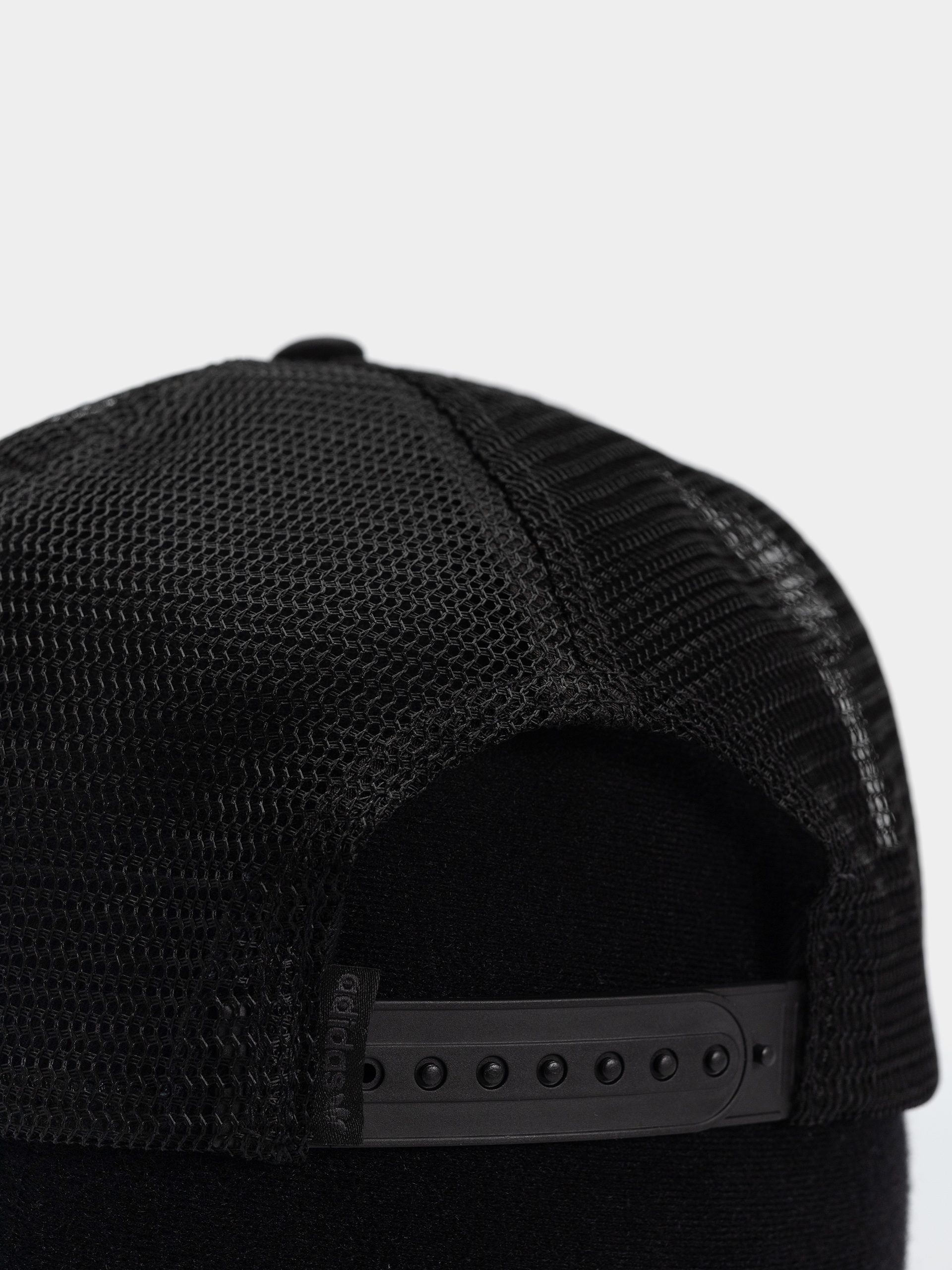 Šiltovka adidas Tyshawn Trucker (black)