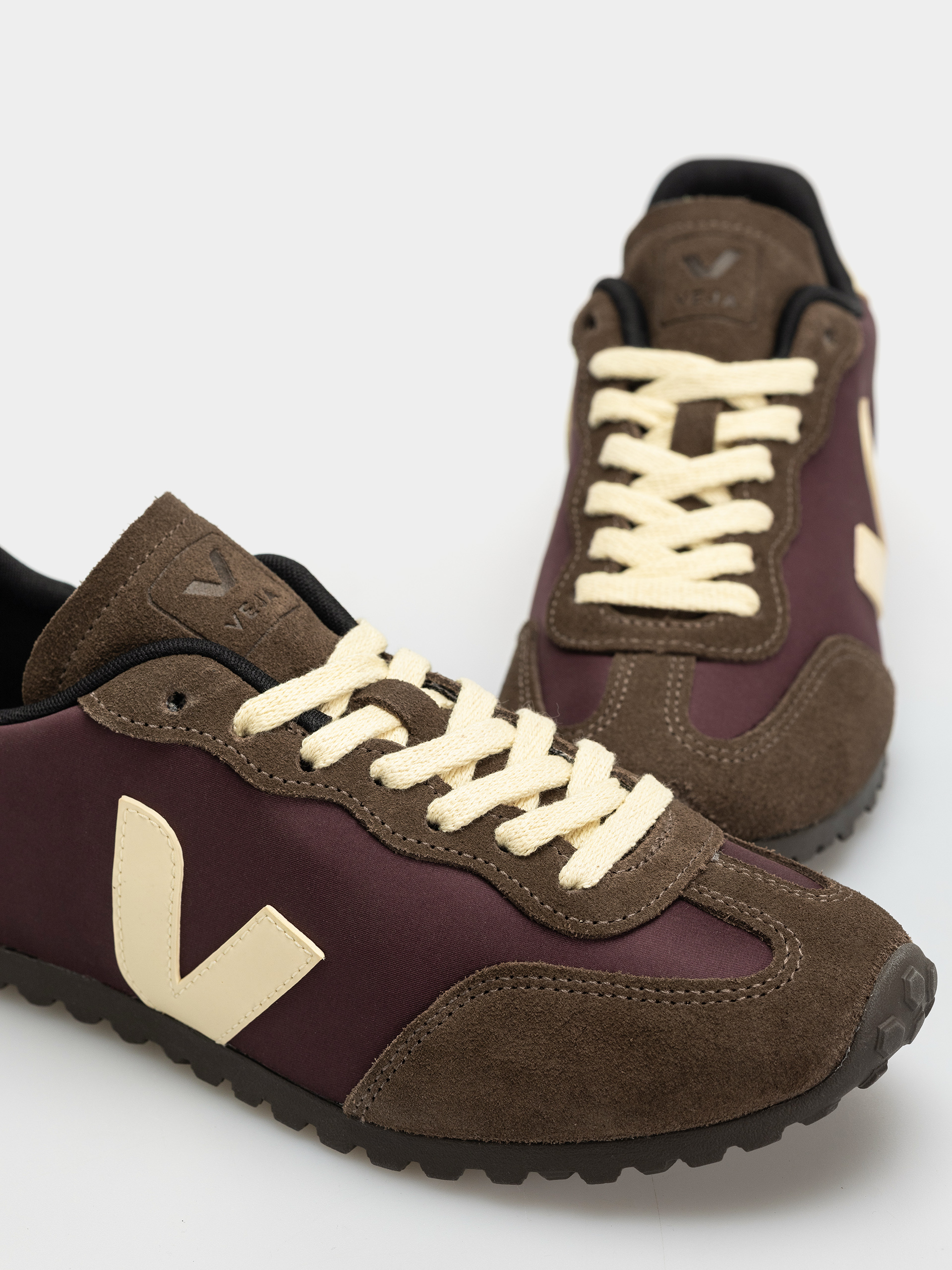 Topánky Veja Gt Wmn (amarante butter)