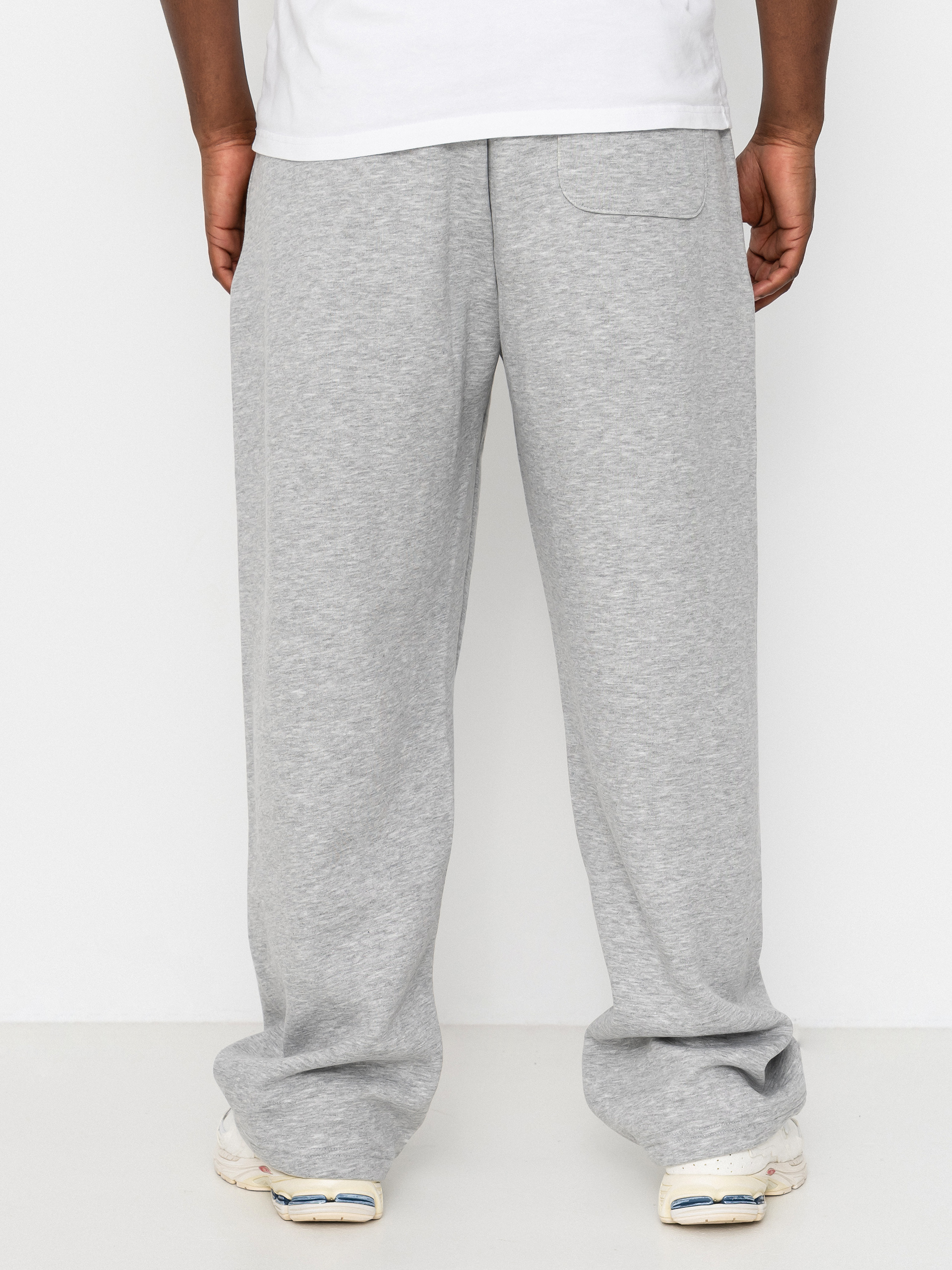 Nohavice New Balance Sport Essentials Fleece (athletic grey)