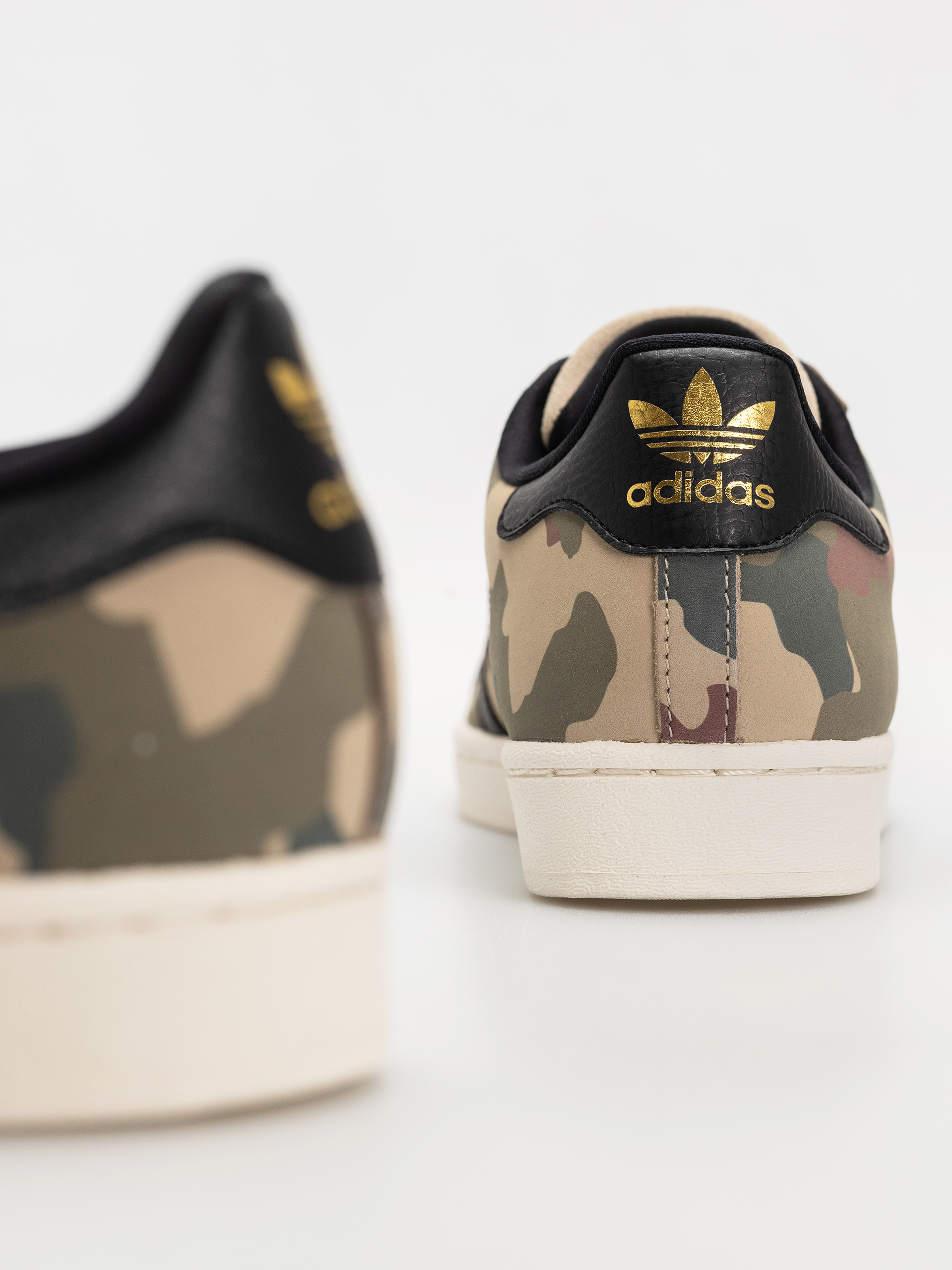 Topánky adidas Superstar Adv (khathr/cblack/cwhite)