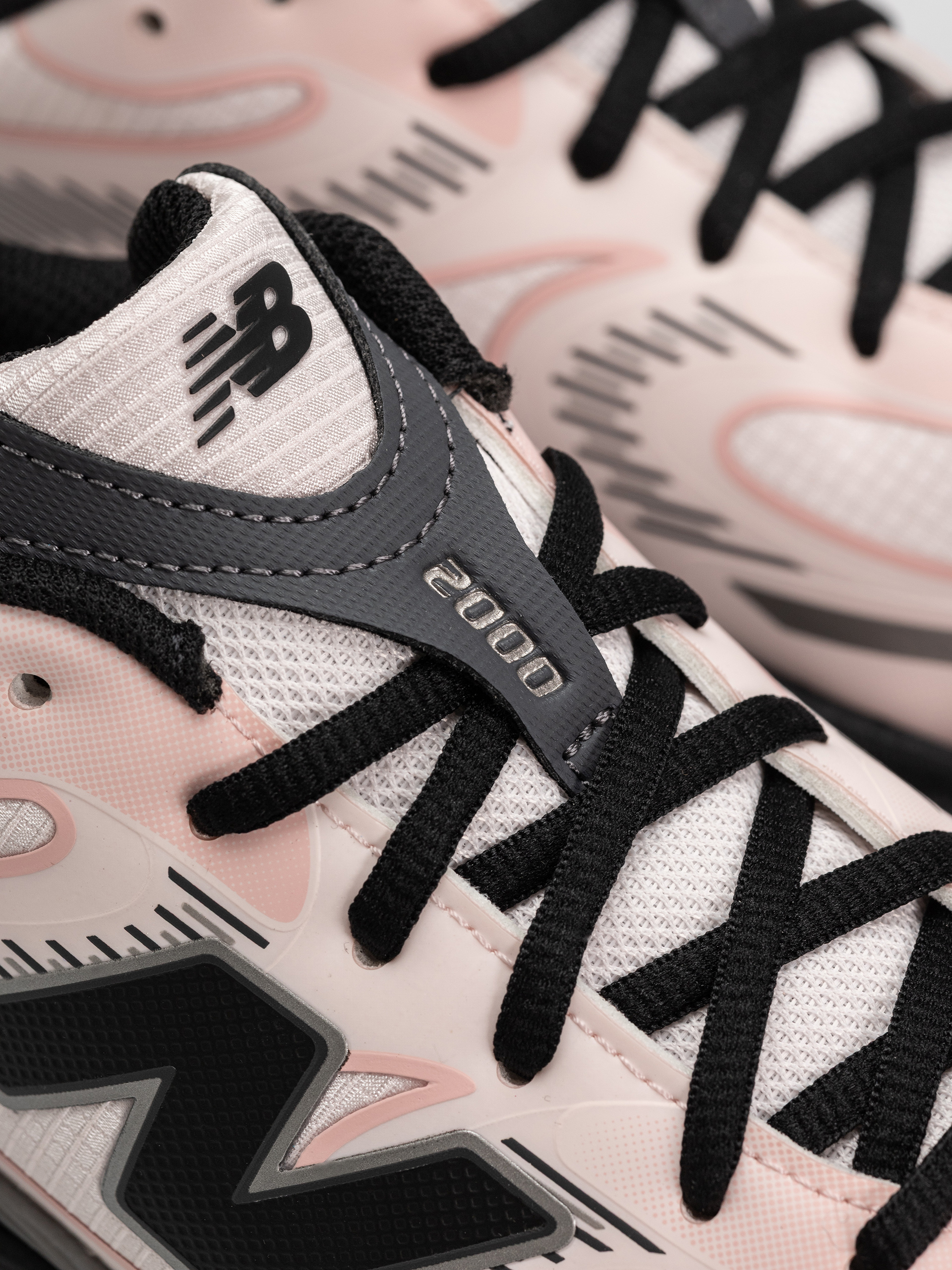 Topánky New Balance 2000 (pink granite/pink chalk/black)