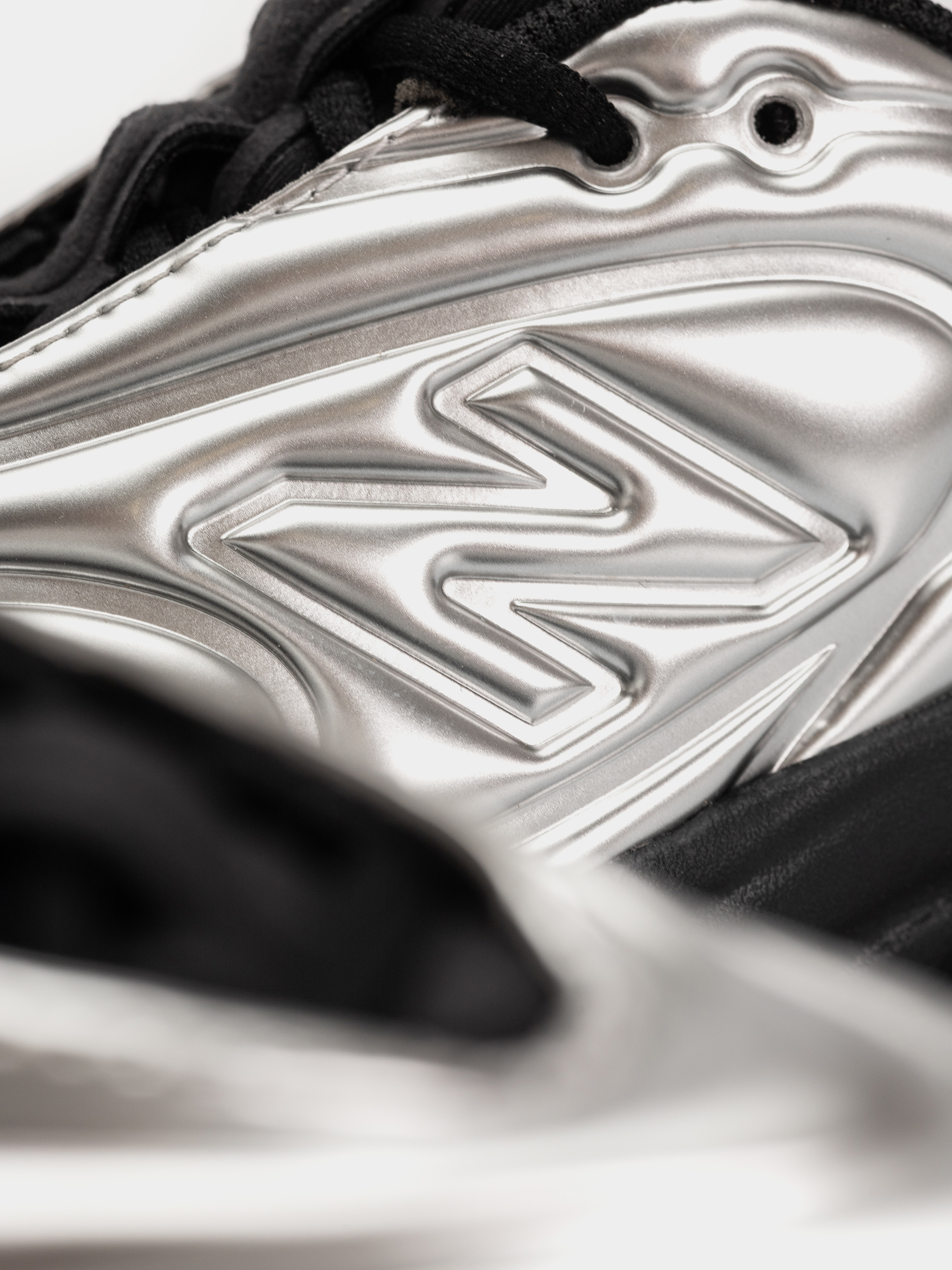 Topánky New Balance 5030 (silver metallic/black)