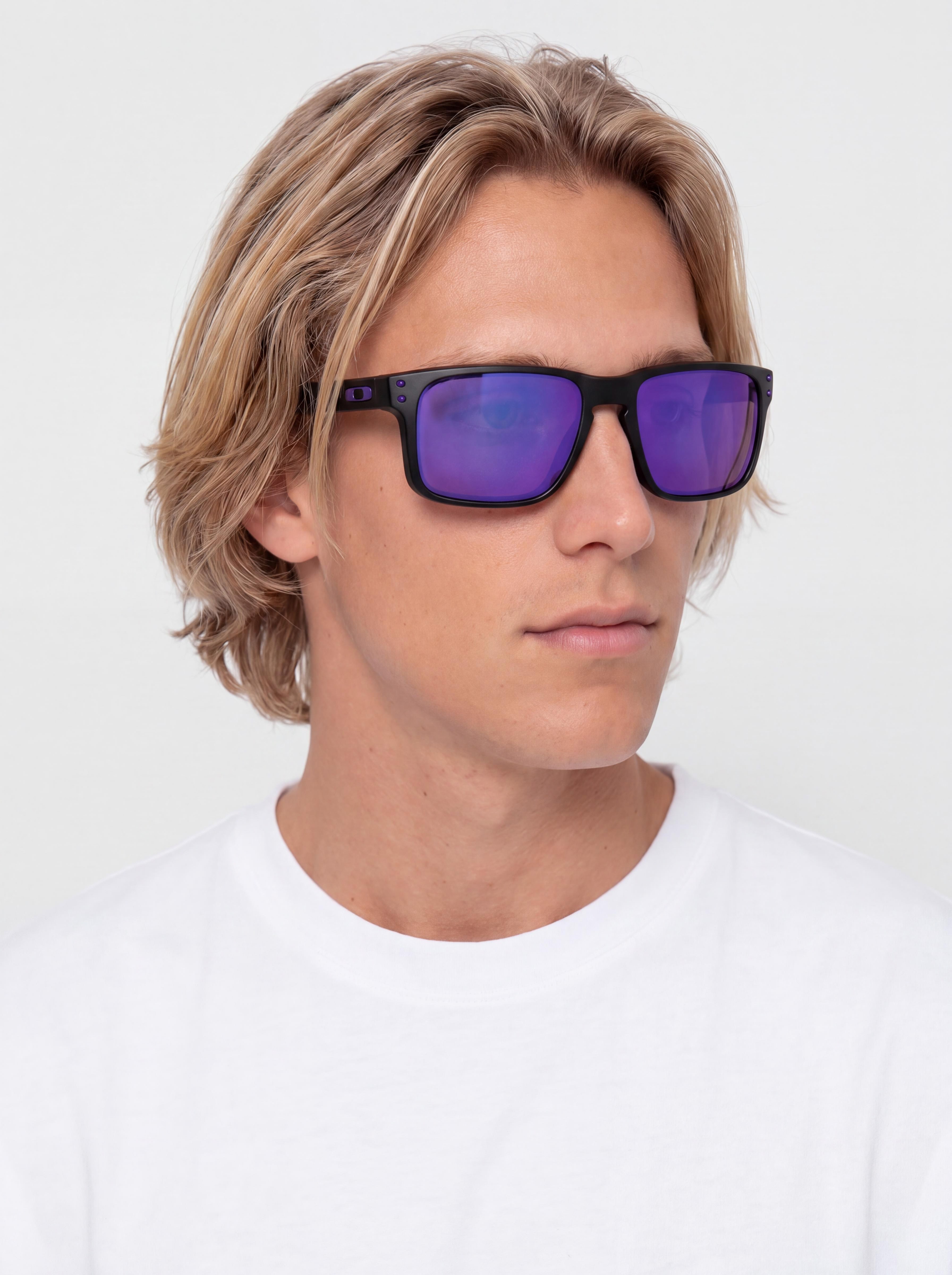Slnečné okuliare Oakley Holbrook (matte black/prizm violet)