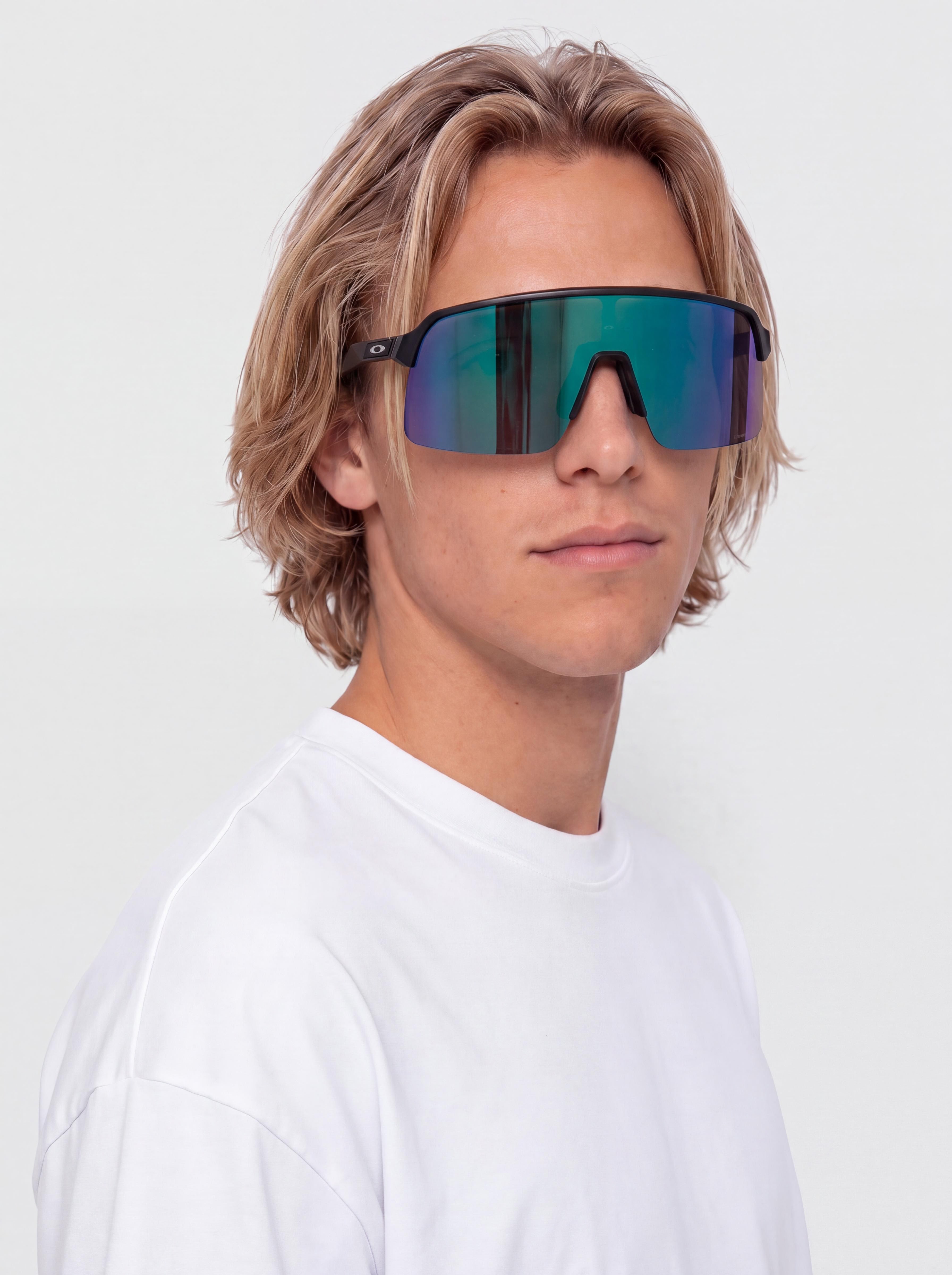 Slnečné okuliare Oakley Sutro Lite (matte black/prizm road jade)