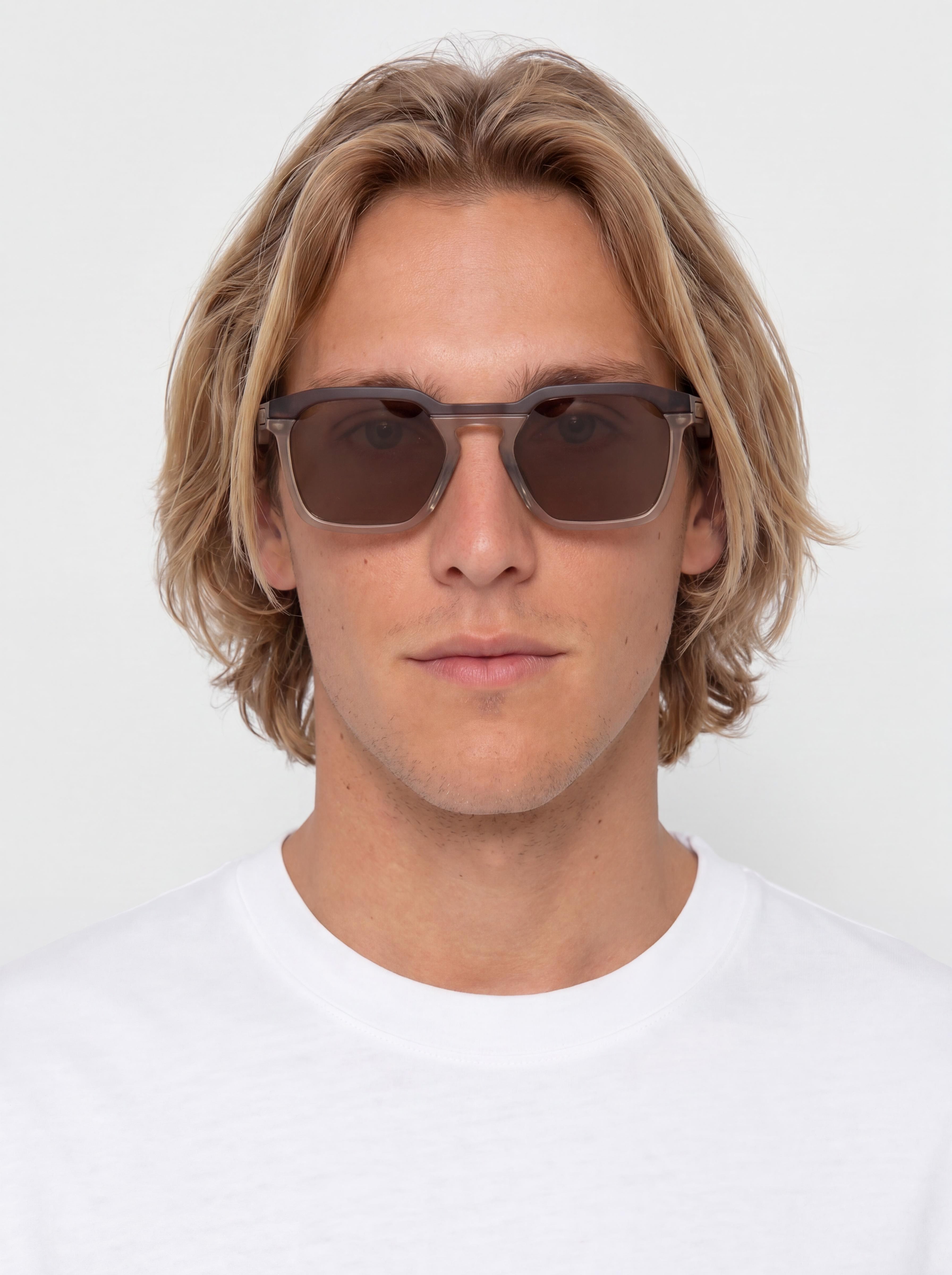 Slnečné okuliare Oakley Hstn Sq