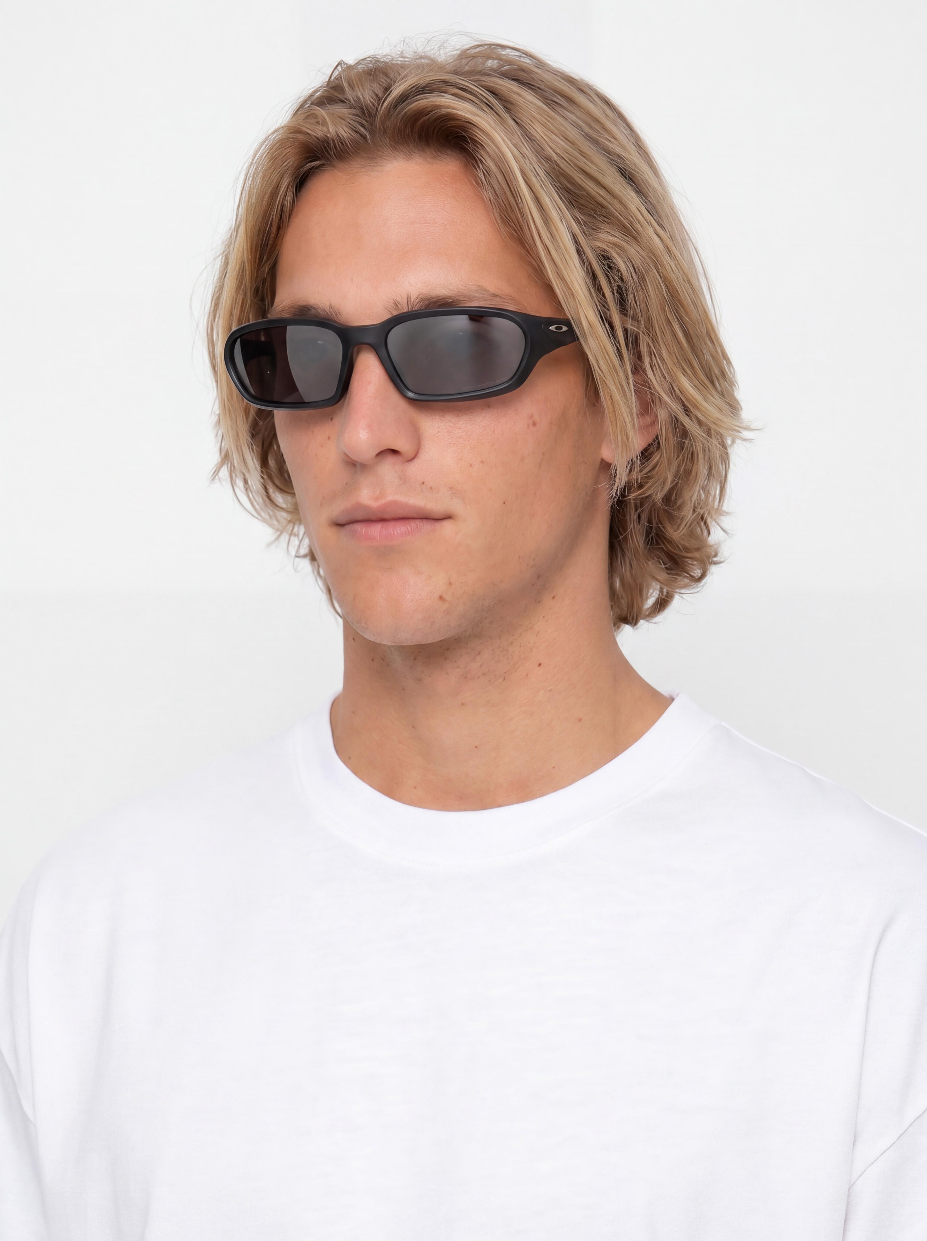 Slnečné okuliare Oakley Terraforma (matte black/prizm grey)