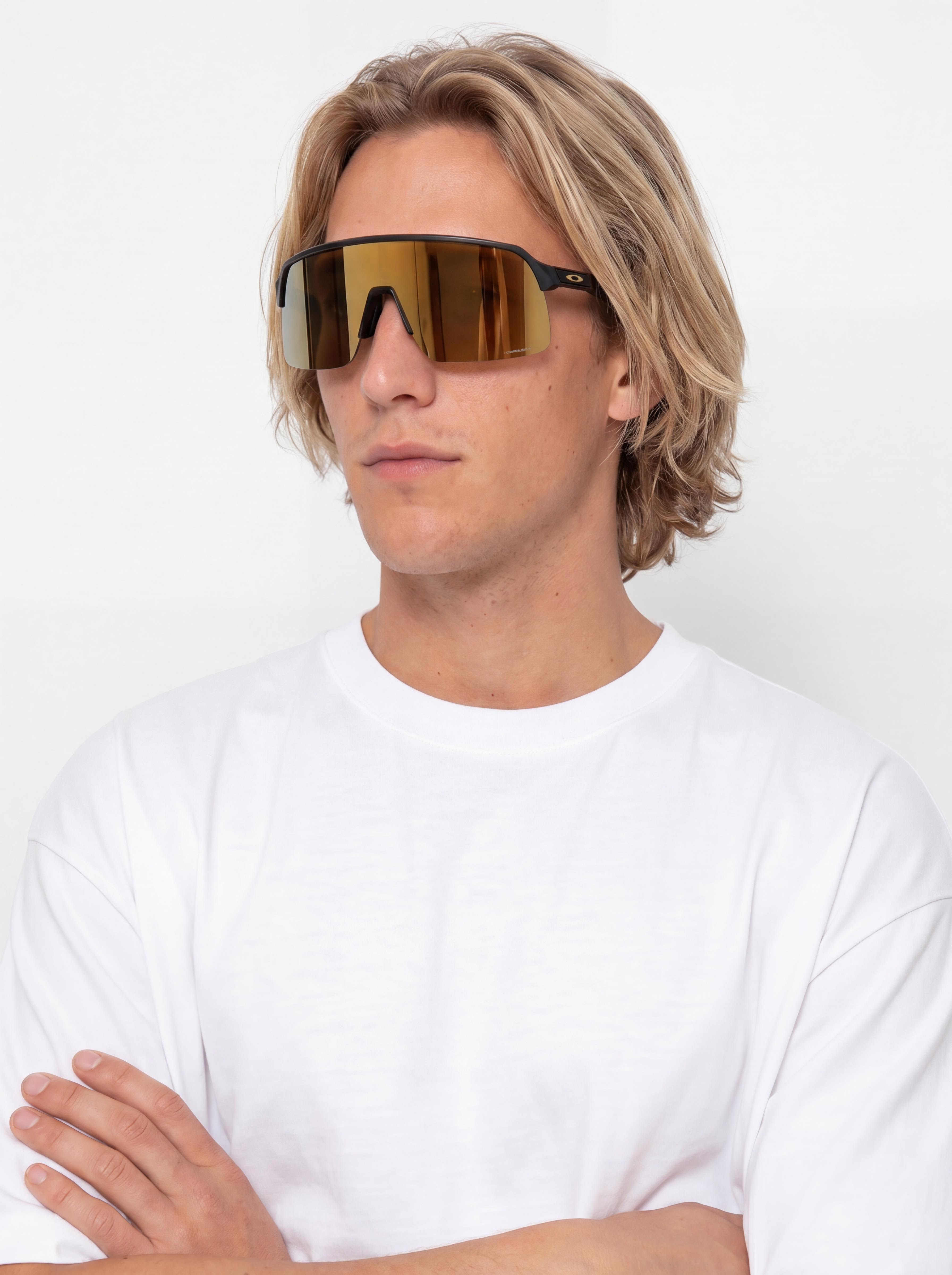 Slnečné okuliare Oakley Sutro Lite (matte carbon/prizm 24k)
