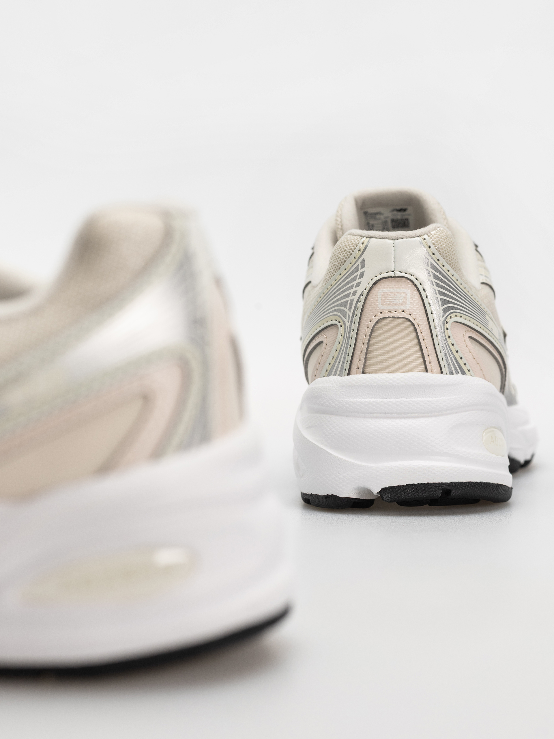 Topánky New Balance 740 JR (turtledove/linen)