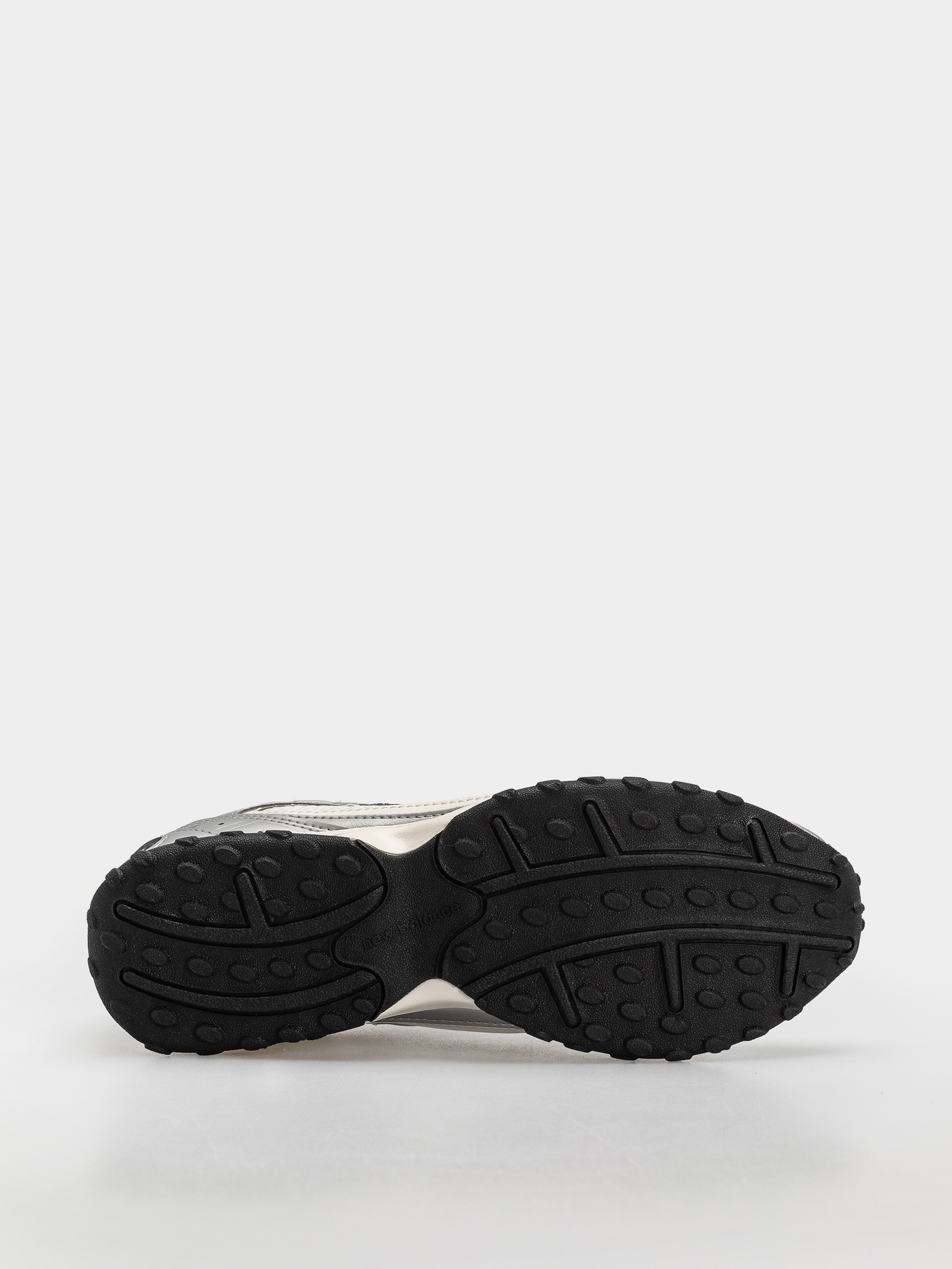 Topánky New Balance 204L (sea salt/silver metallic/nb navy)