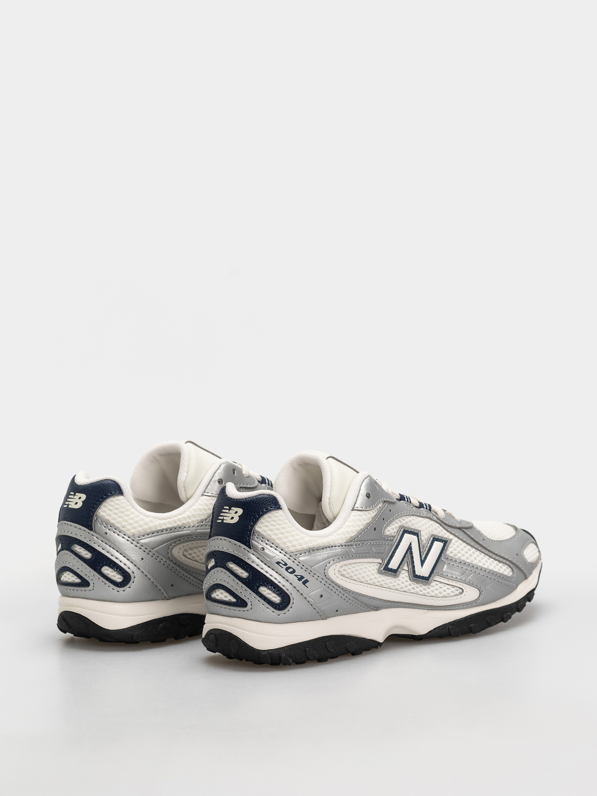 Topánky New Balance 204L (sea salt/silver metallic/nb navy)