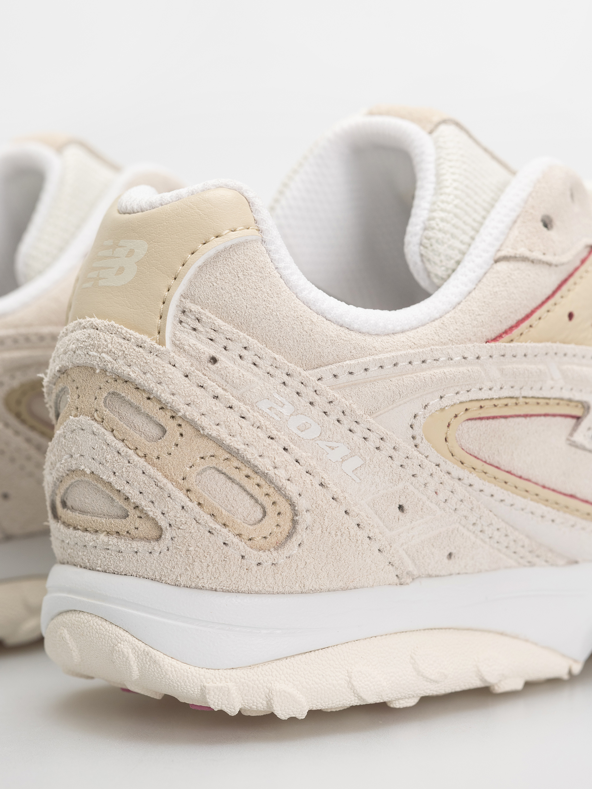 Topánky New Balance 204L (sea salt/bone/pink eraser)