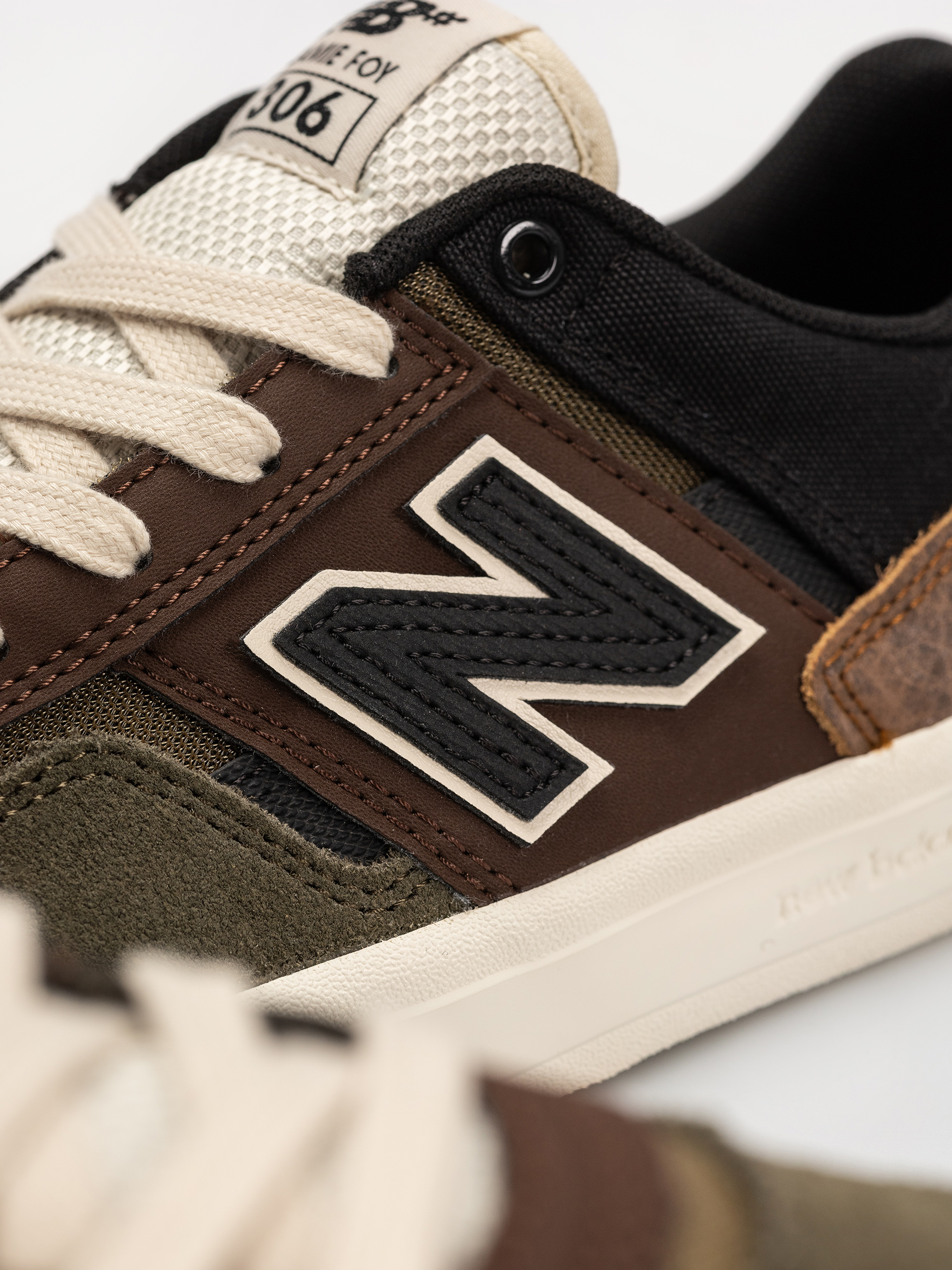 Topánky New Balance 306 (pumpernickel/black)