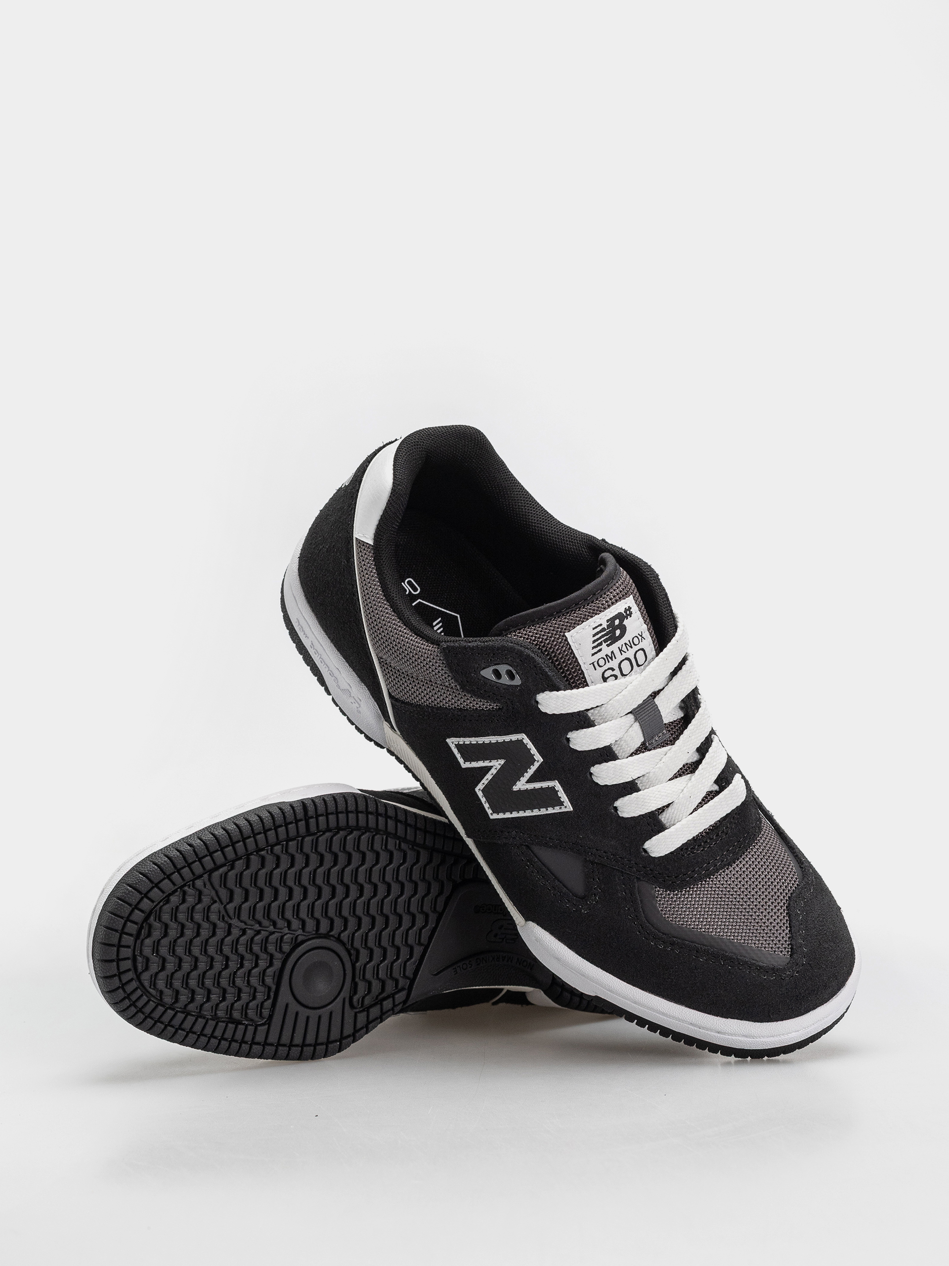 Topánky New Balance 600 (black/castlerock)
