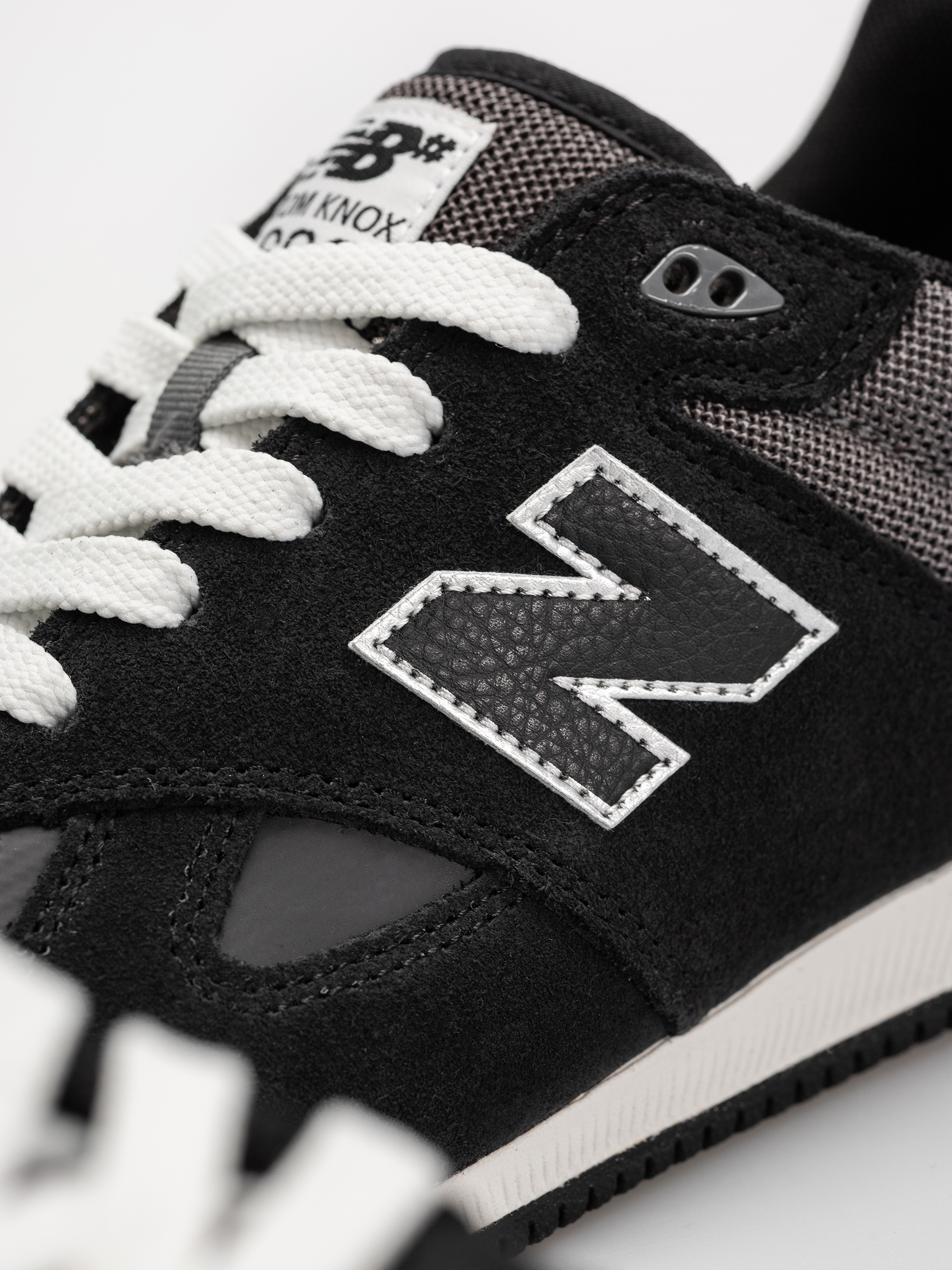 Topánky New Balance 600 (black/castlerock)