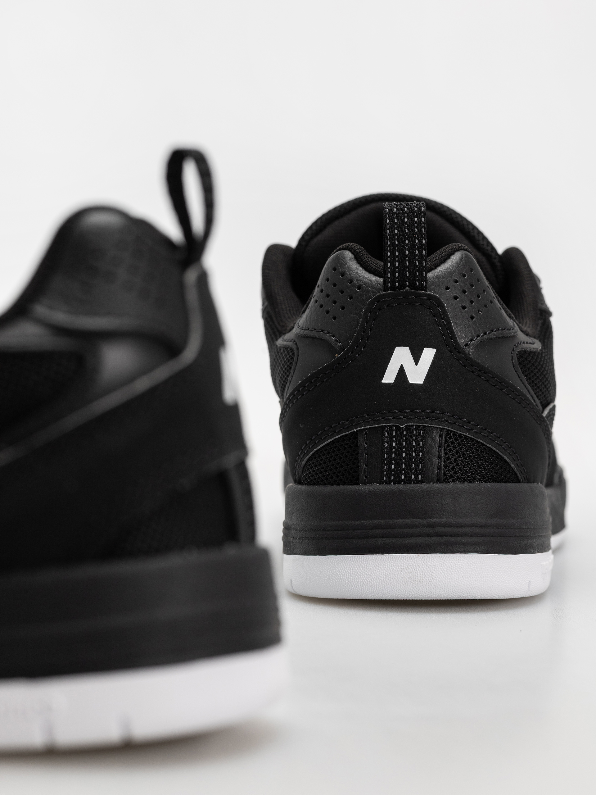 Topánky New Balance 808 (black/white)