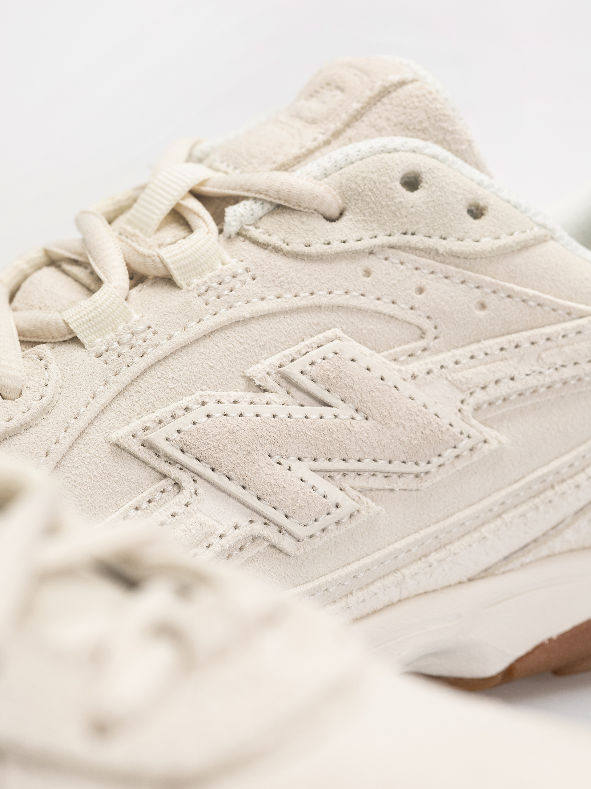 Topánky New Balance 204L (sea salt/sea salt)