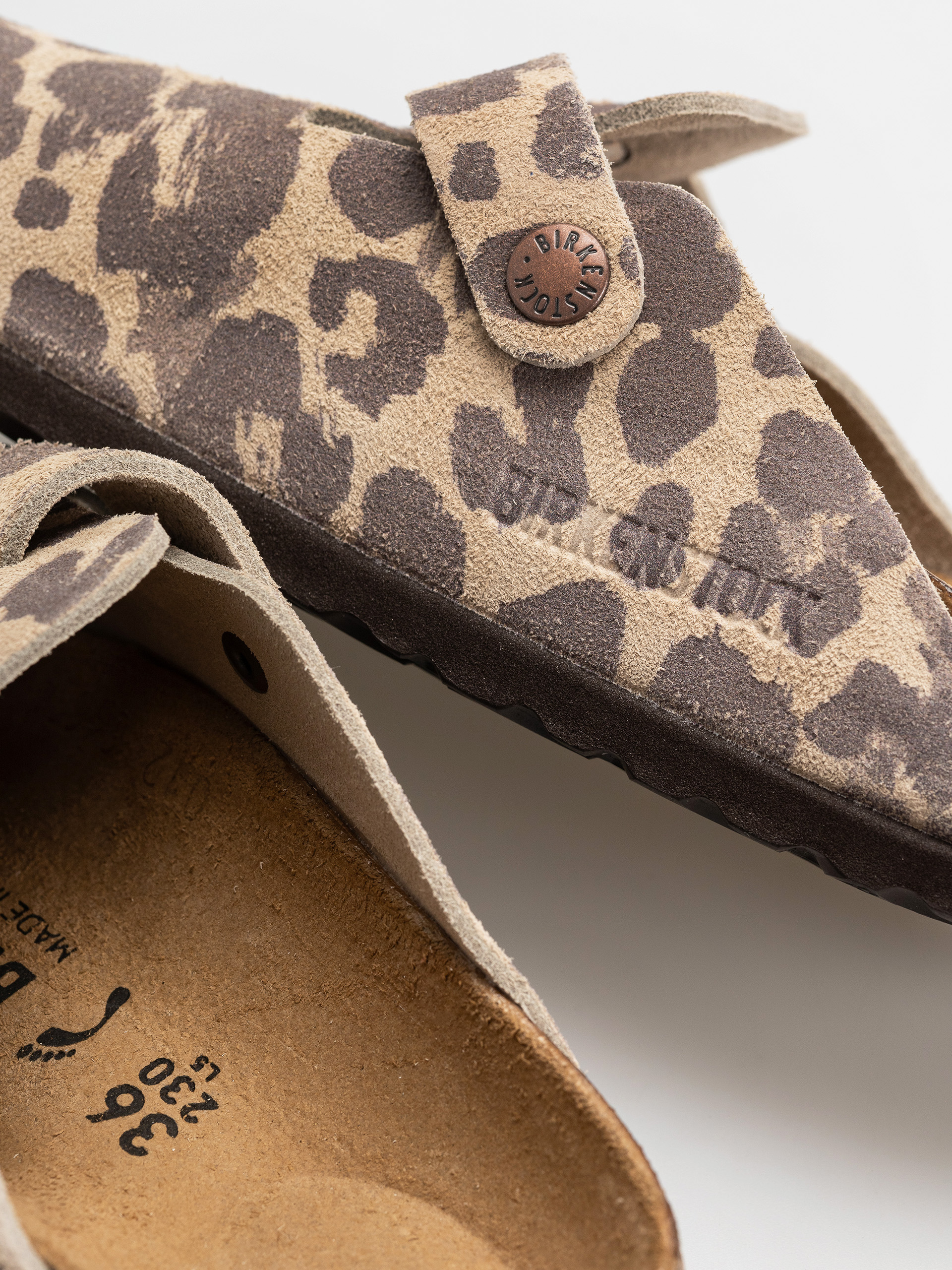 Šľapky Birkenstock Boston Suede Leather Narrow (leo sandcastle)