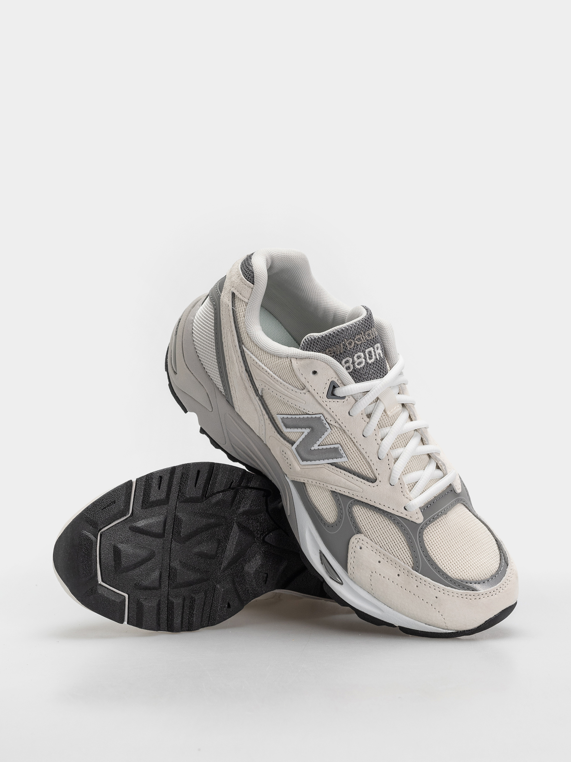 Topánky New Balance 880R (sea salt/slate grey)