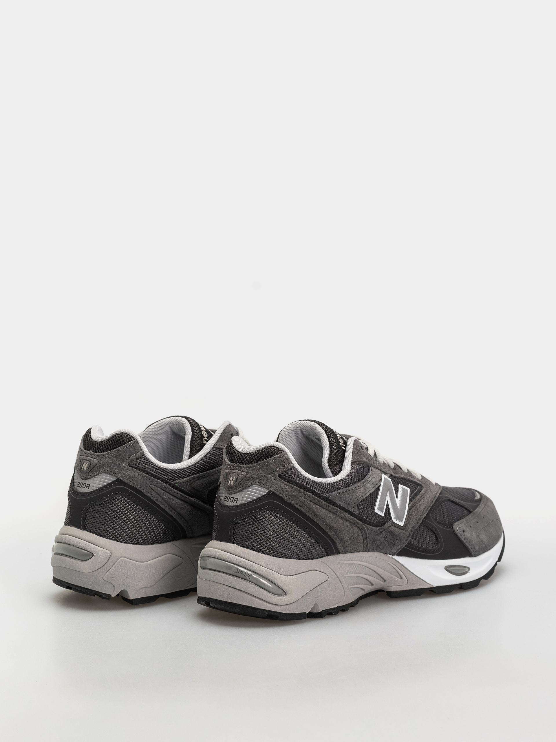 Topánky New Balance 880R (slate grey/magnet)
