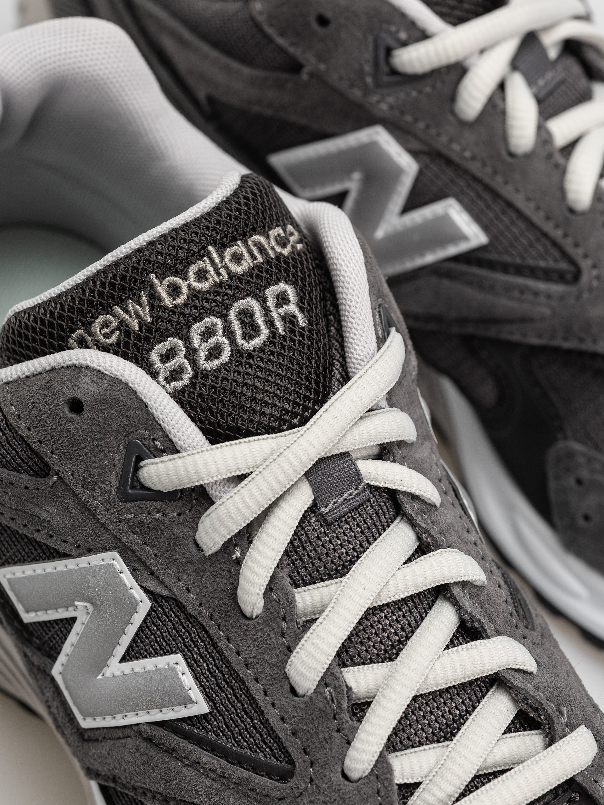 Topánky New Balance 880R (slate grey/magnet)