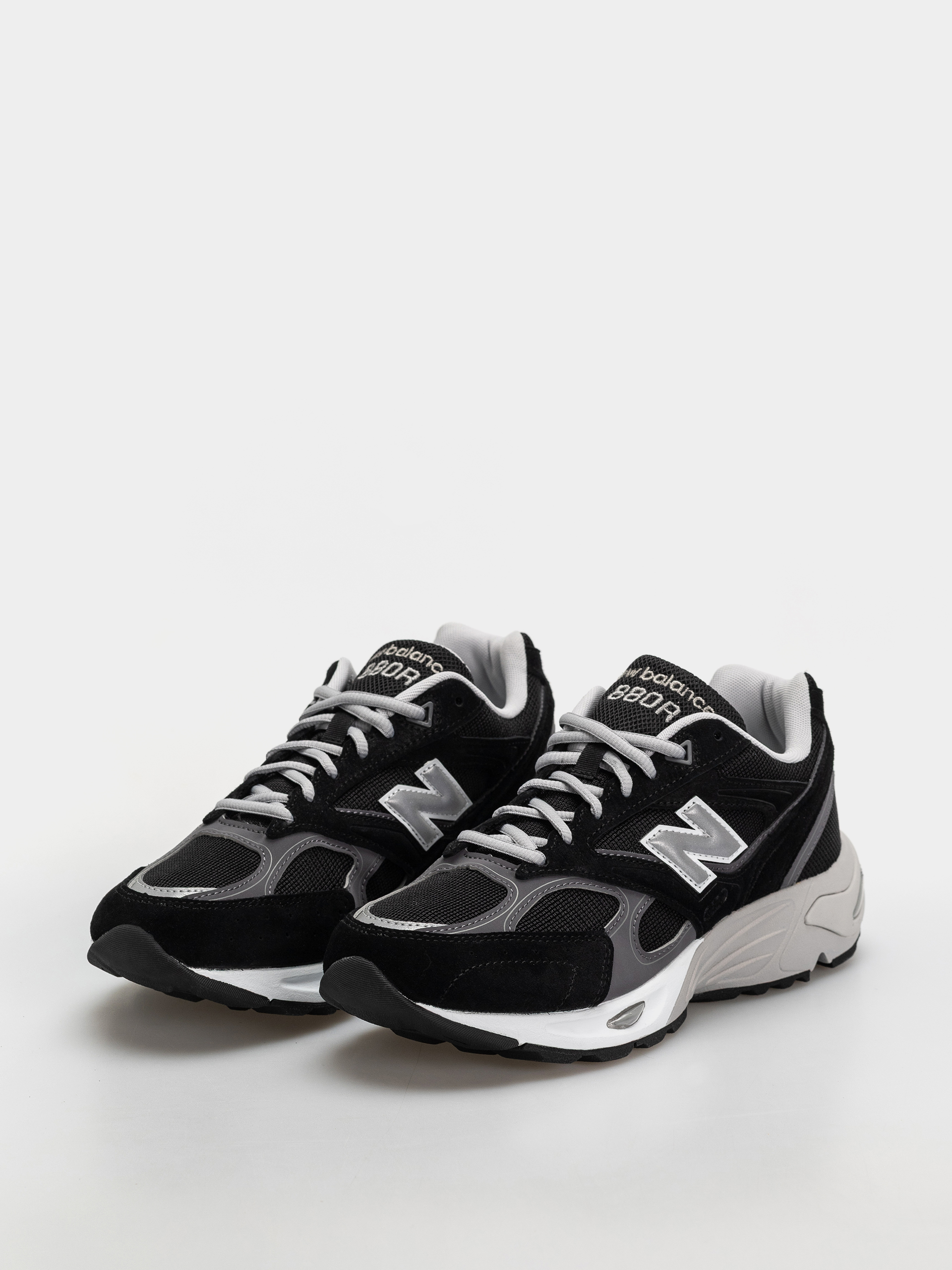 Topánky New Balance 880R (black/castlerock)