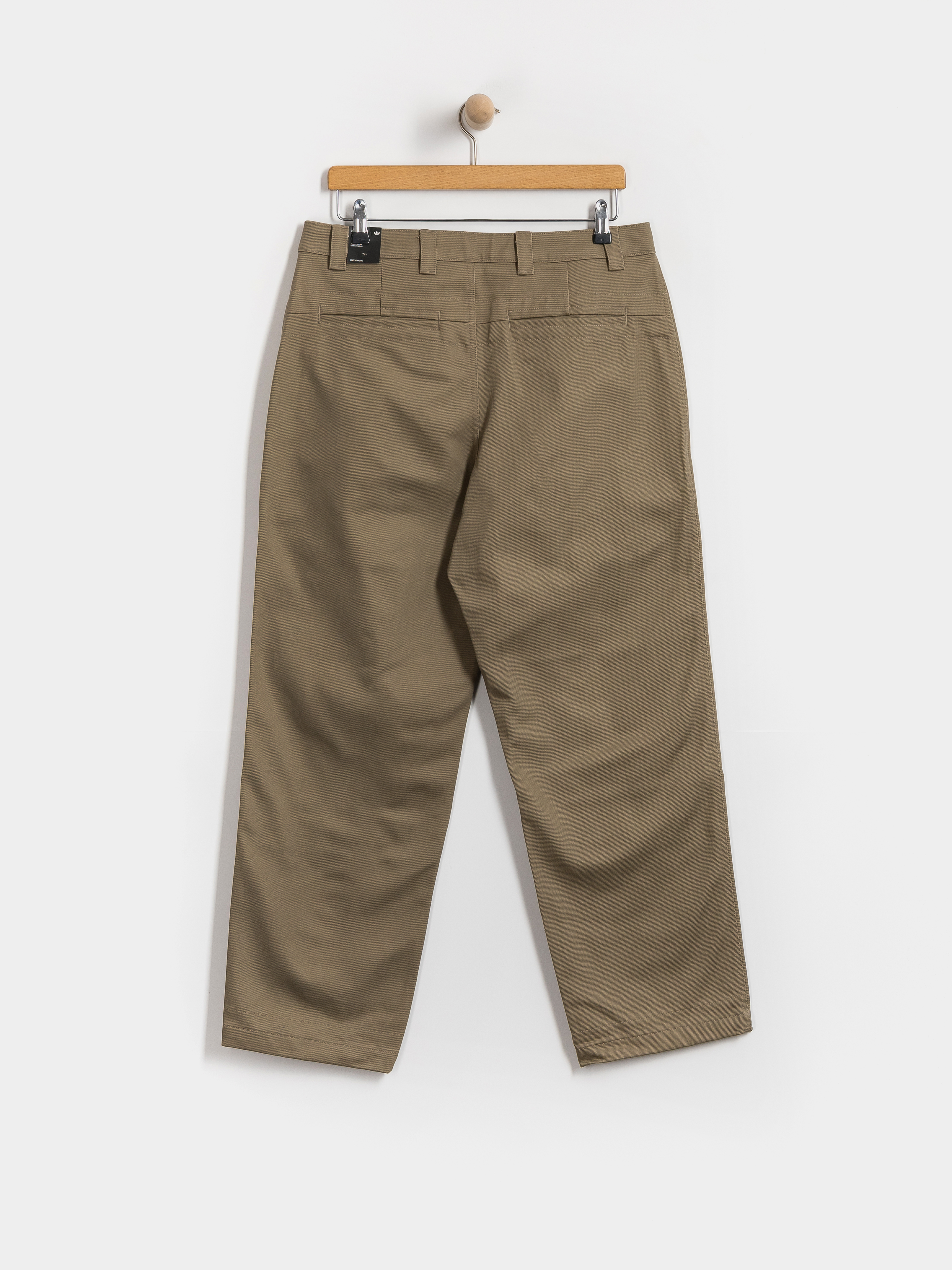 Nohavice adidas Fsbs Chino (khasix)