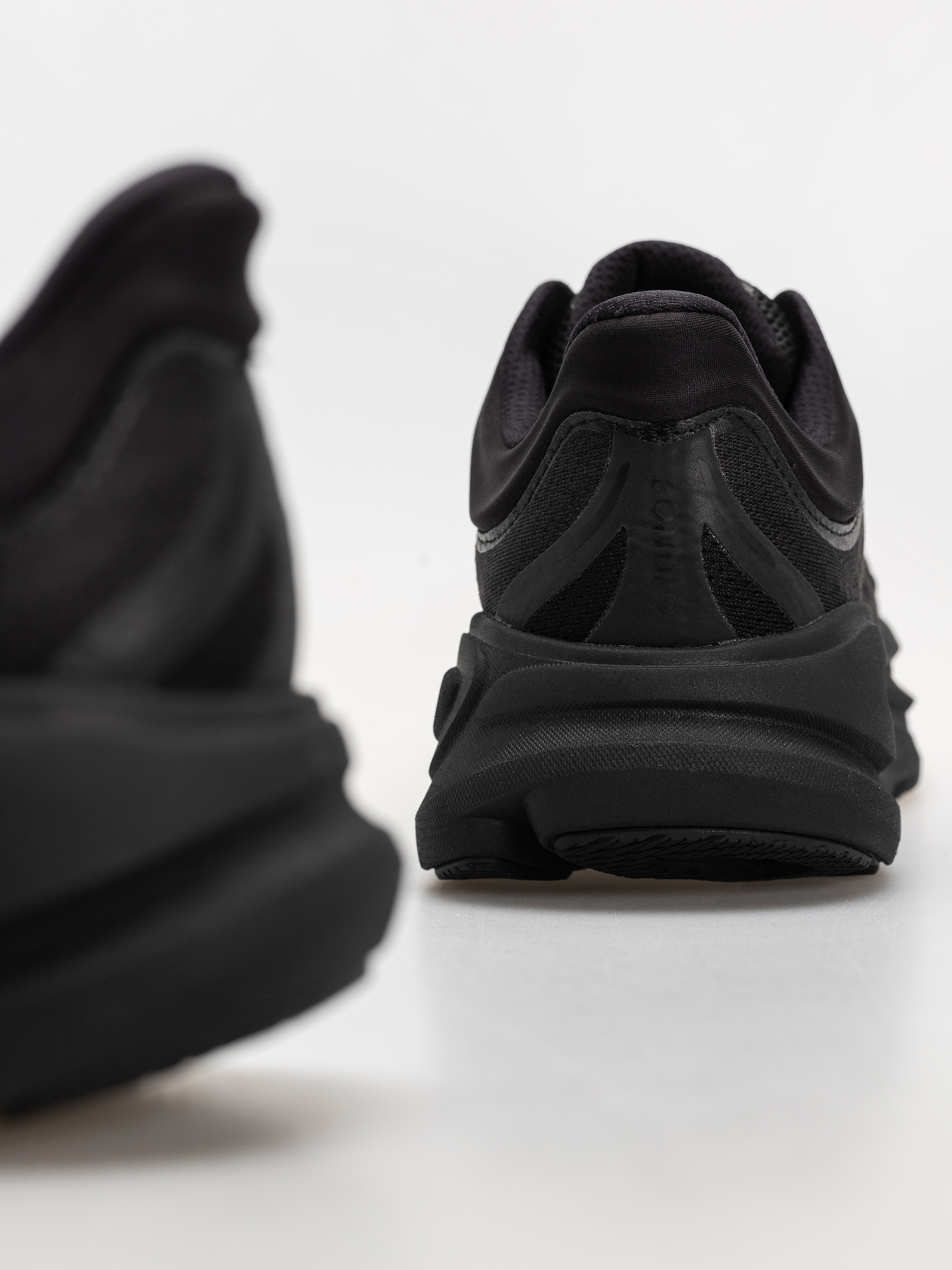 Topánky Hoka Bondi 9 (black/black)