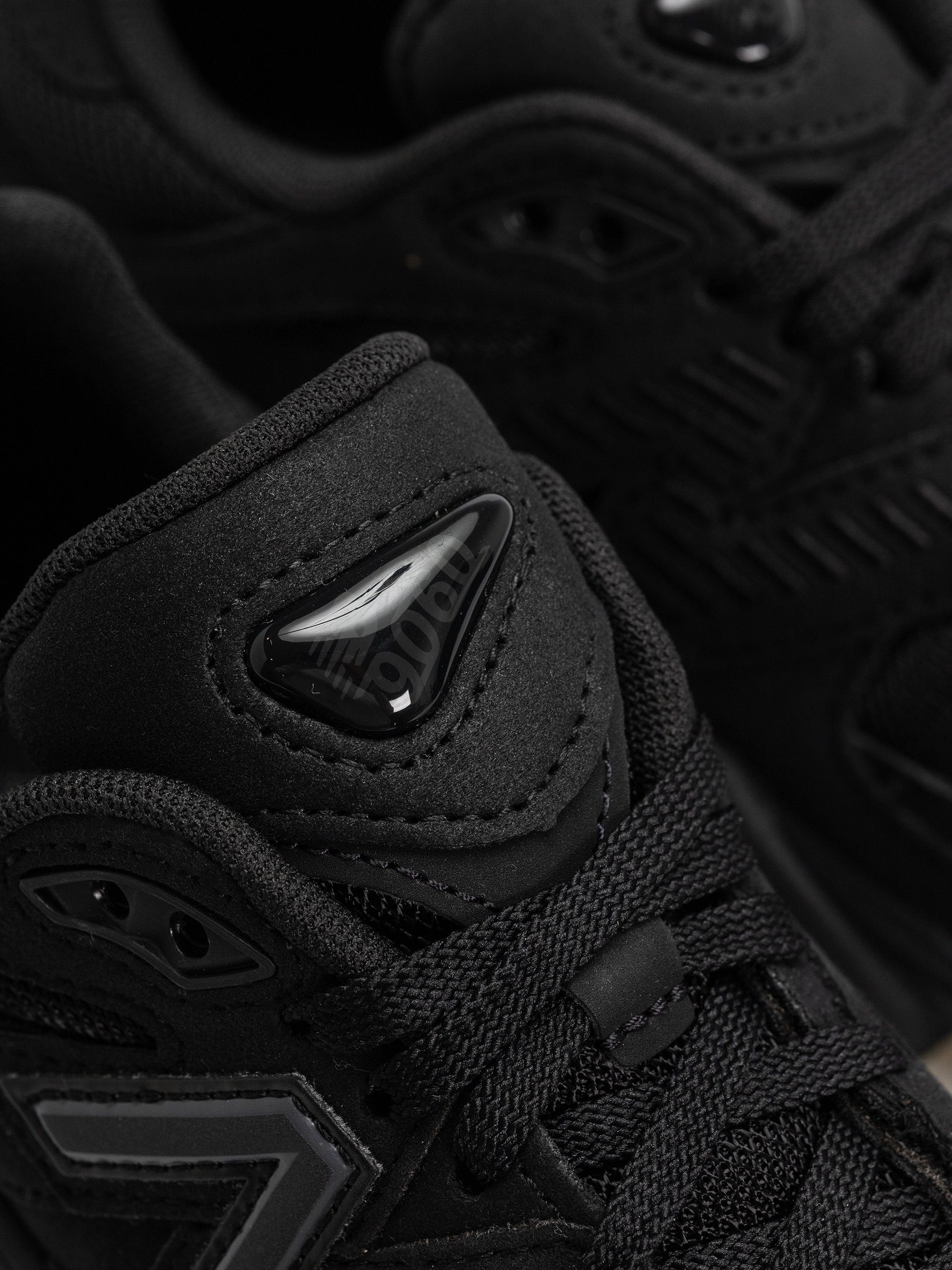 Topánky New Balance 9060 JR (black/phantom)