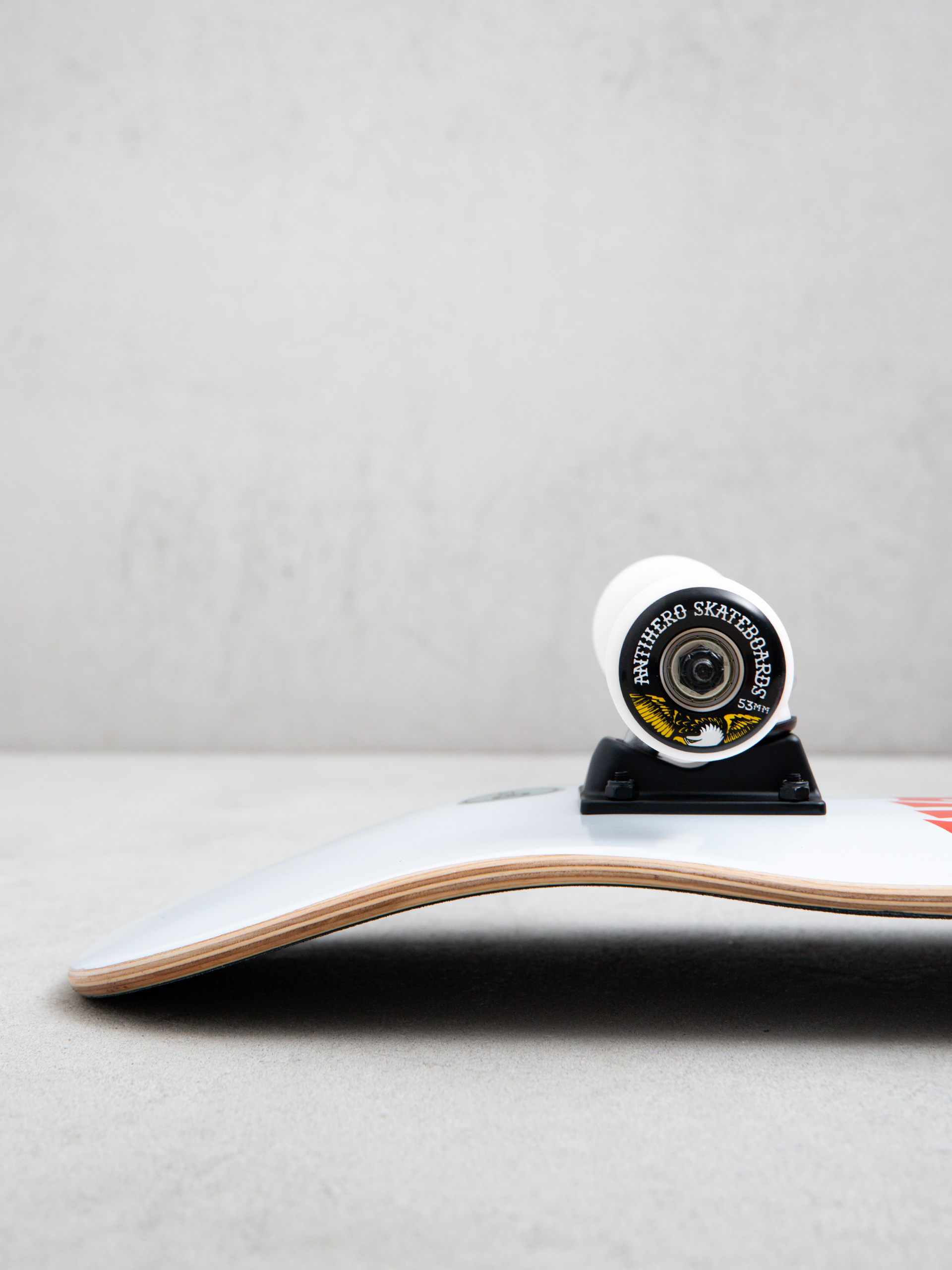 Skateboard Antihero Hellhounds (white)