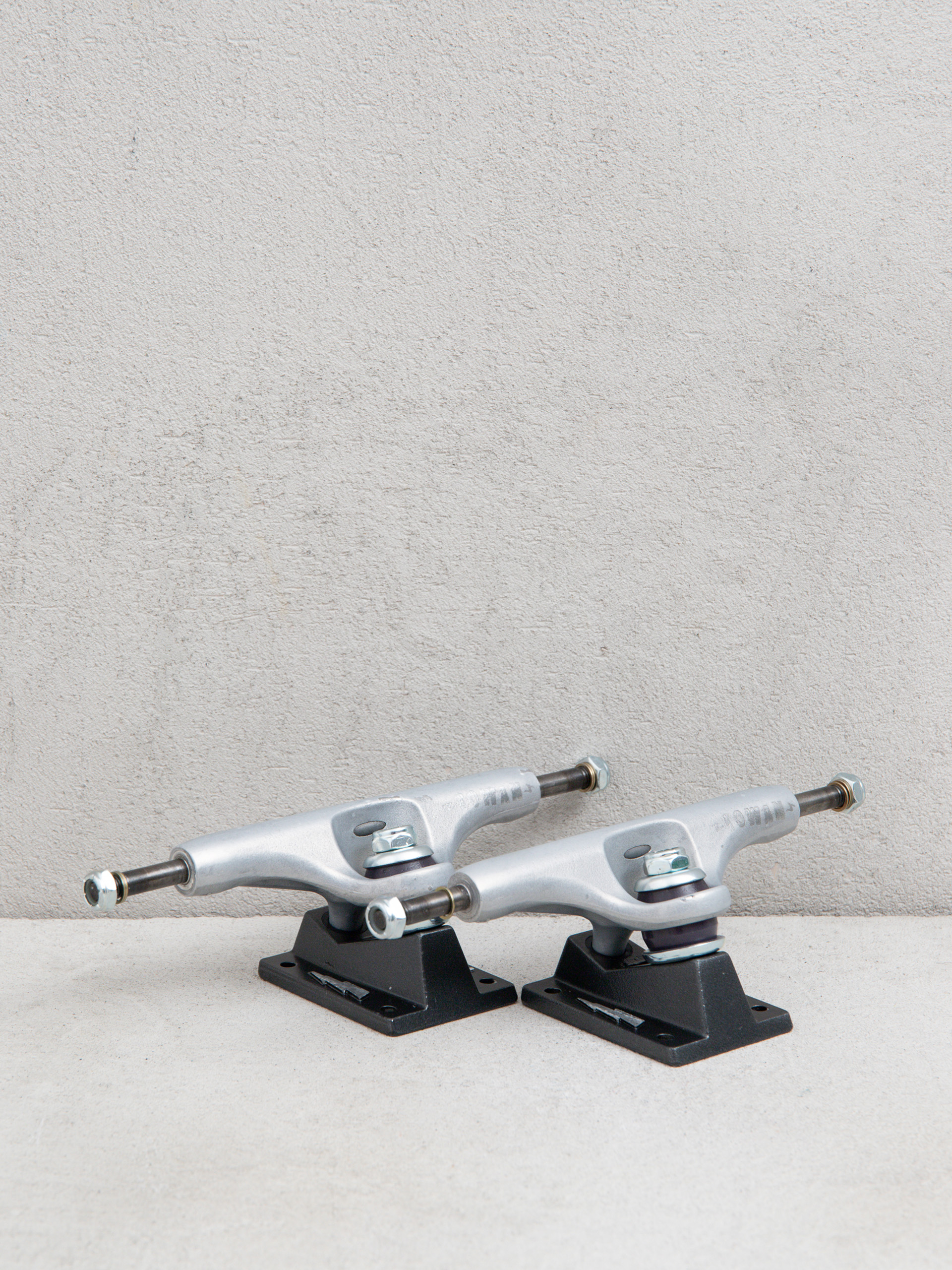 Trucky Thunder Rowan Zapt Pro Editions (raw)