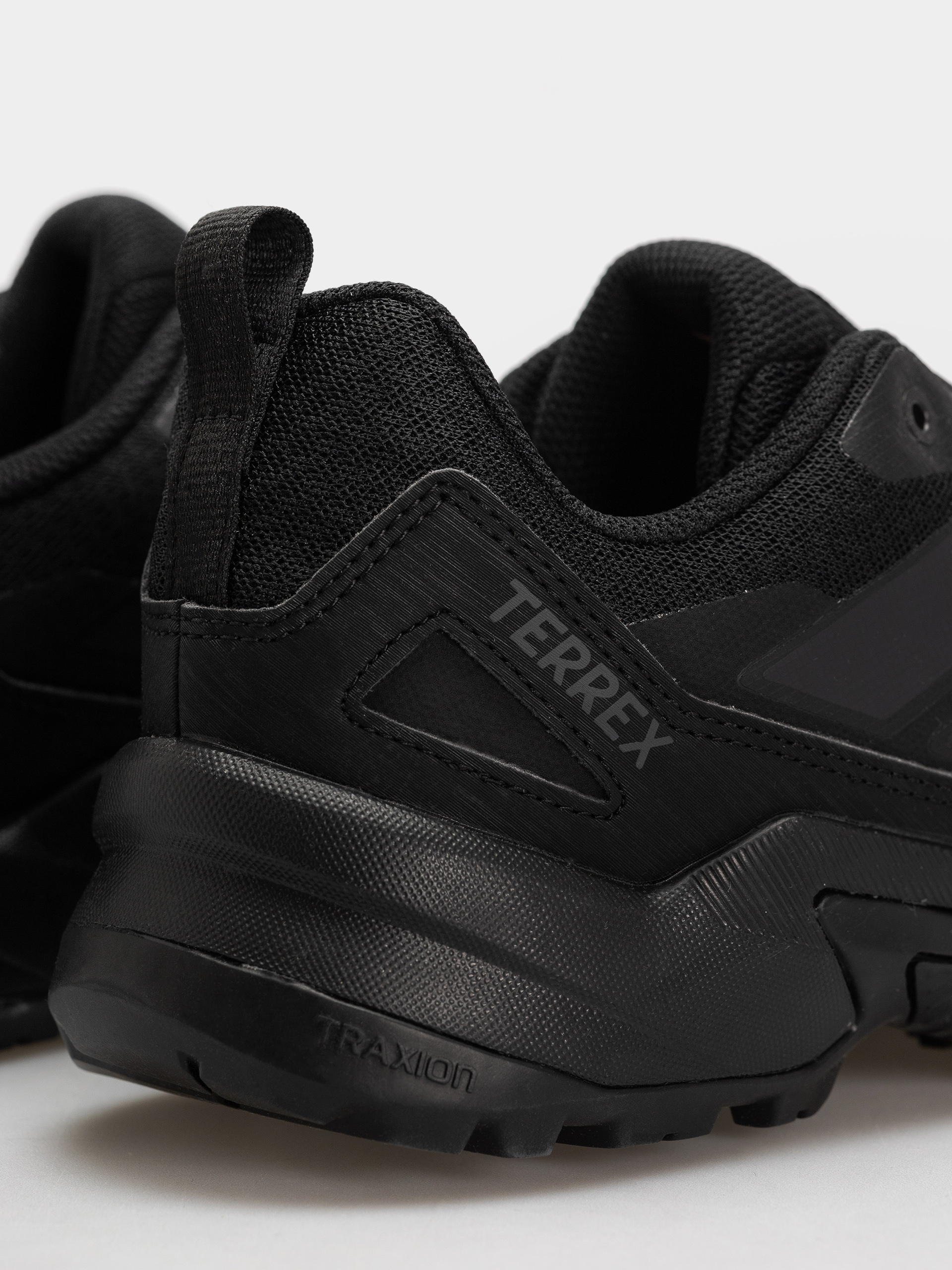 Topánky adidas Terrex Eastrail 3 (cblack/carbon/grefou)