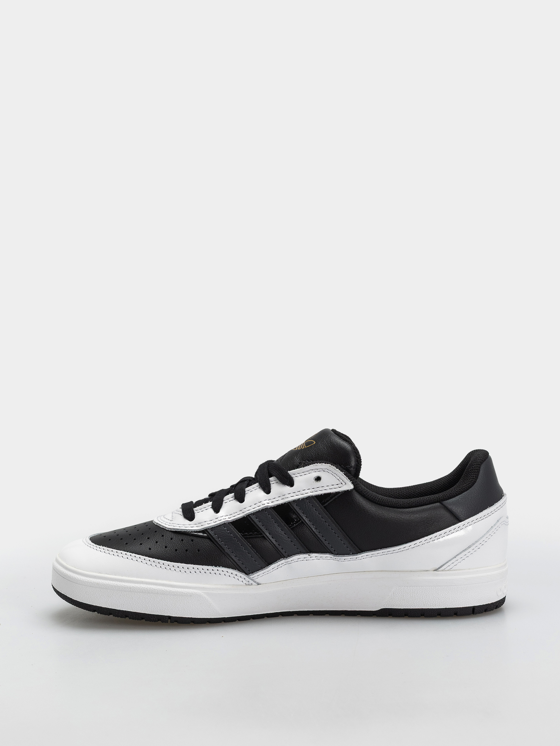 Topánky adidas Tyshawn II (cblack/carbon/ftwwht)