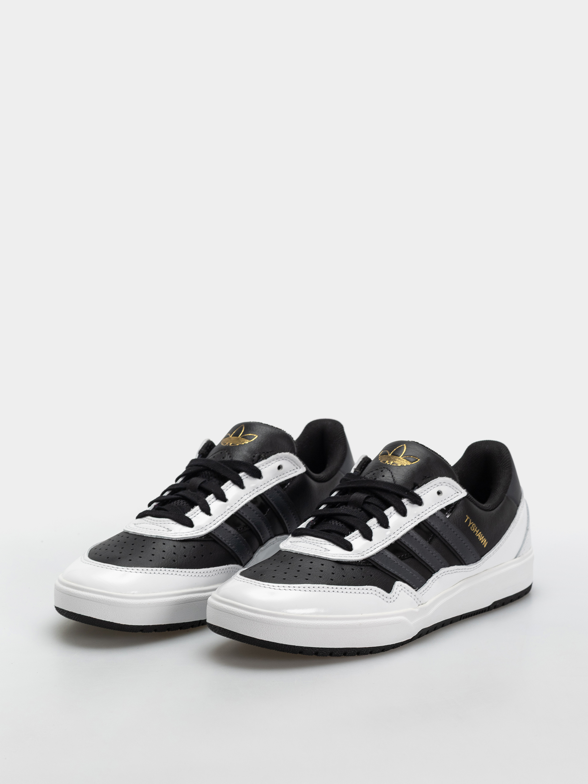 Topánky adidas Tyshawn II (cblack/carbon/ftwwht)