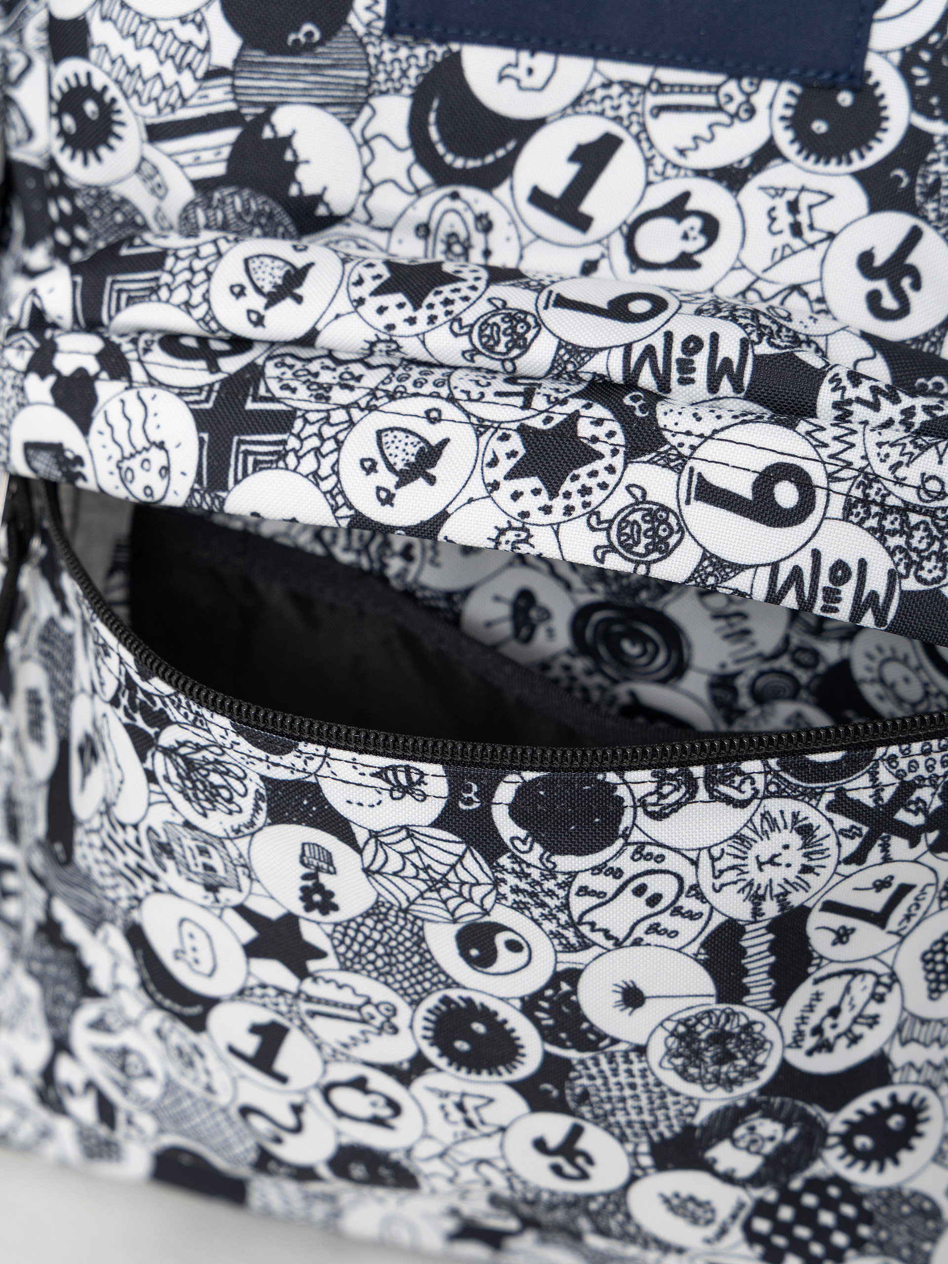 Batoh JanSport SuperBreak One (doodle dots)