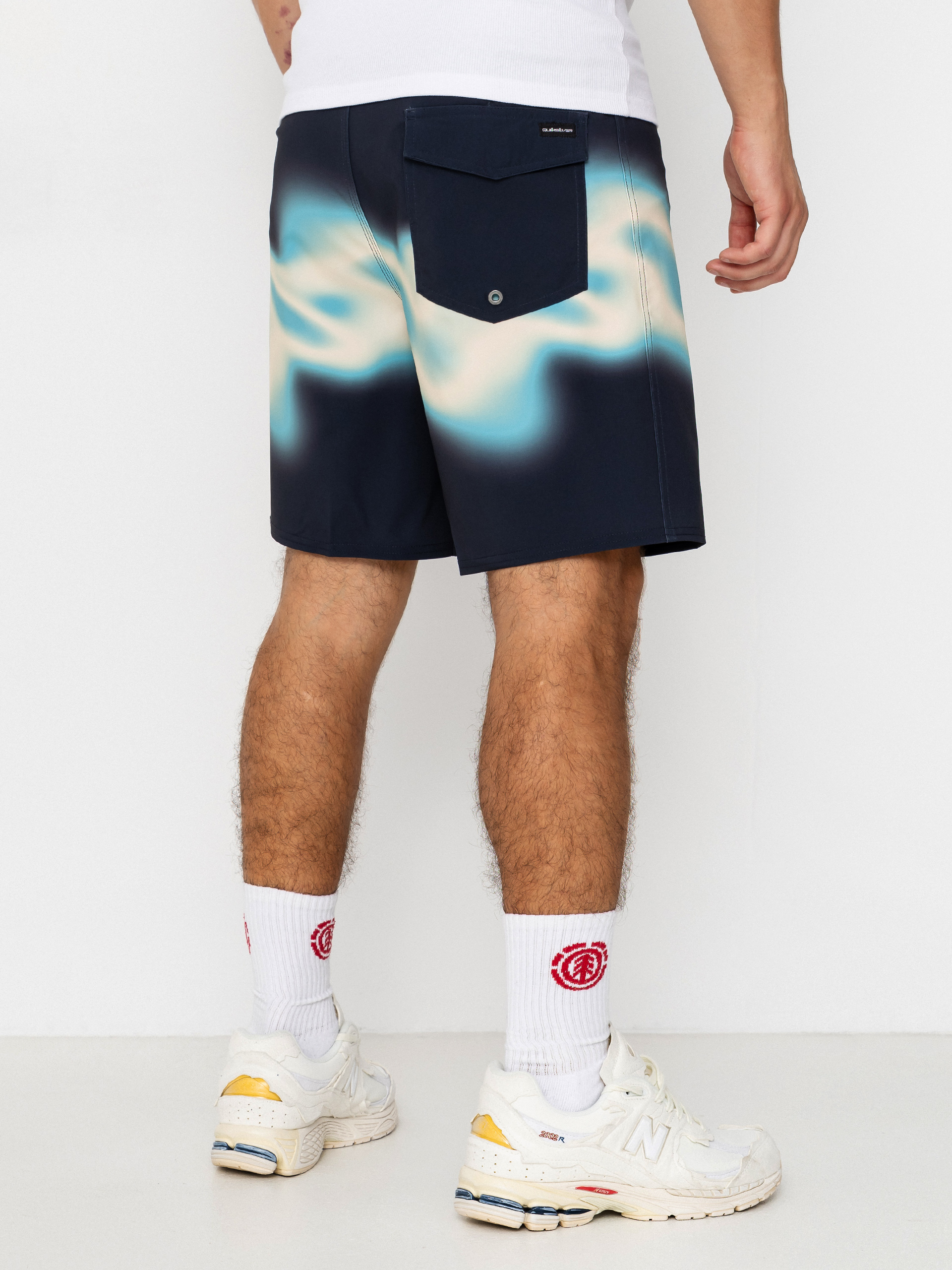 Plážové kraťasy Quiksilver Surfsilk Straight 18 (dark navy thermo stripe)