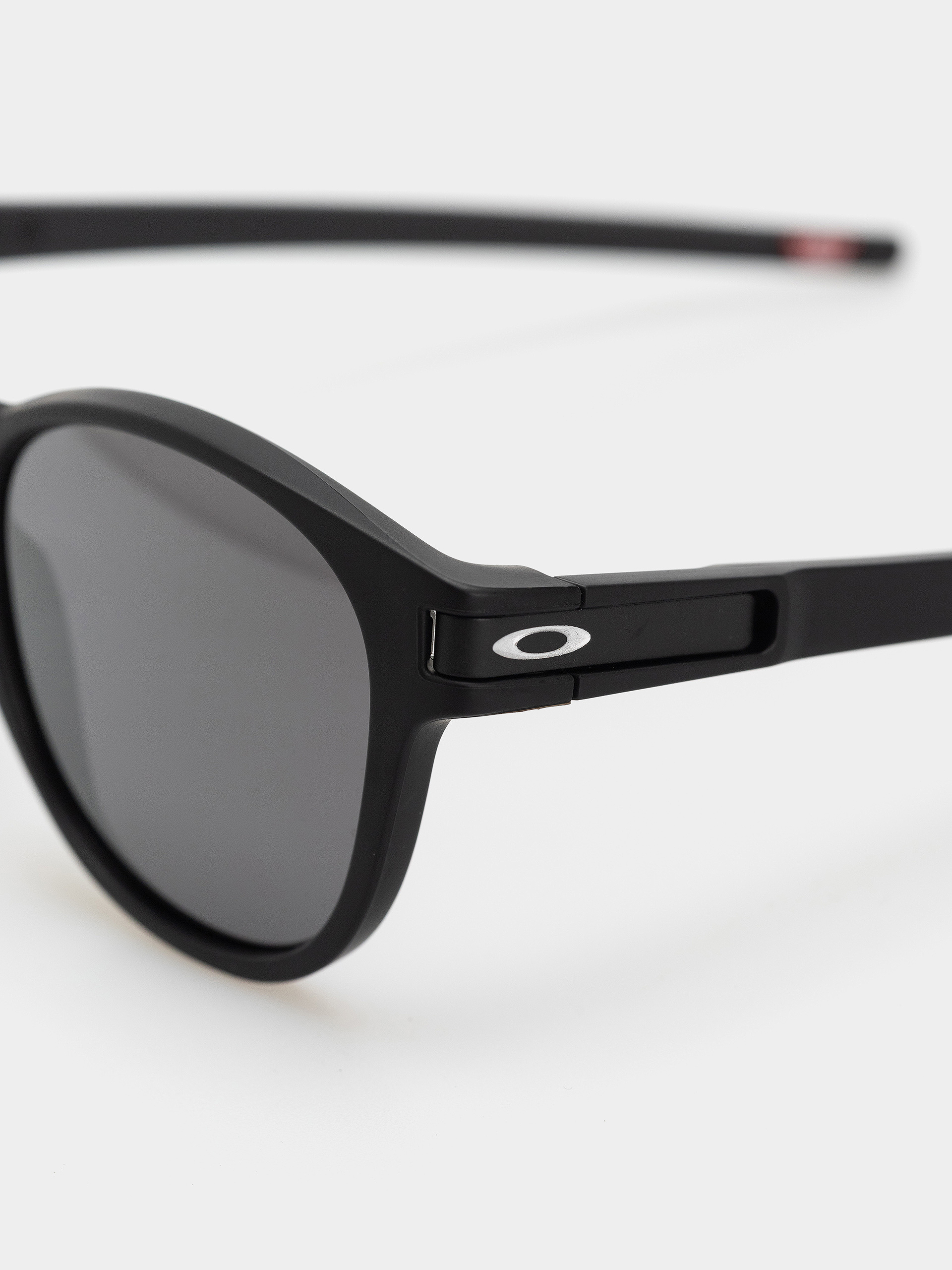Slnečné okuliare Oakley Latch (matte black/prizm black iridium)